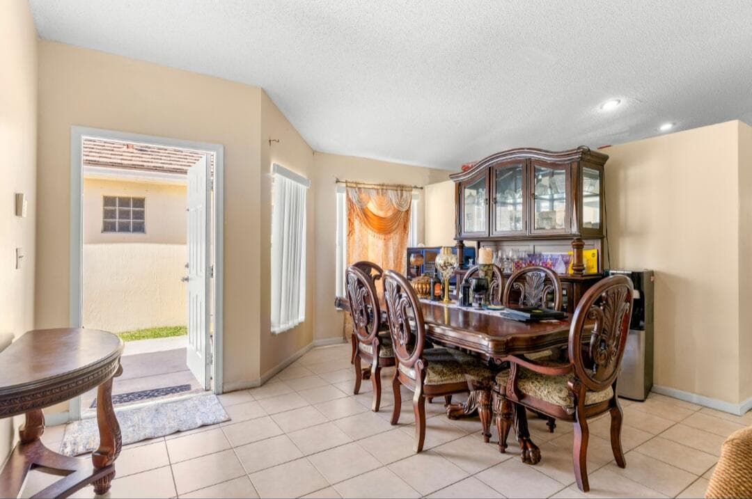 6179 Savannah Way, Lake Worth, FL 33463 3