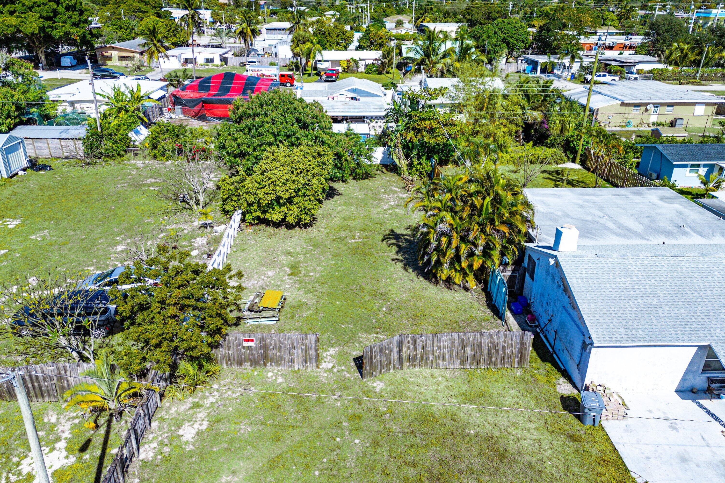 1073 Florence Road, Lake Worth, FL 33462 3