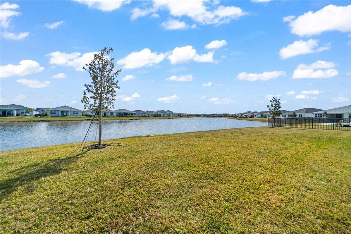 14236 SW Murney Way, Port St. Lucie, FL 34987 38