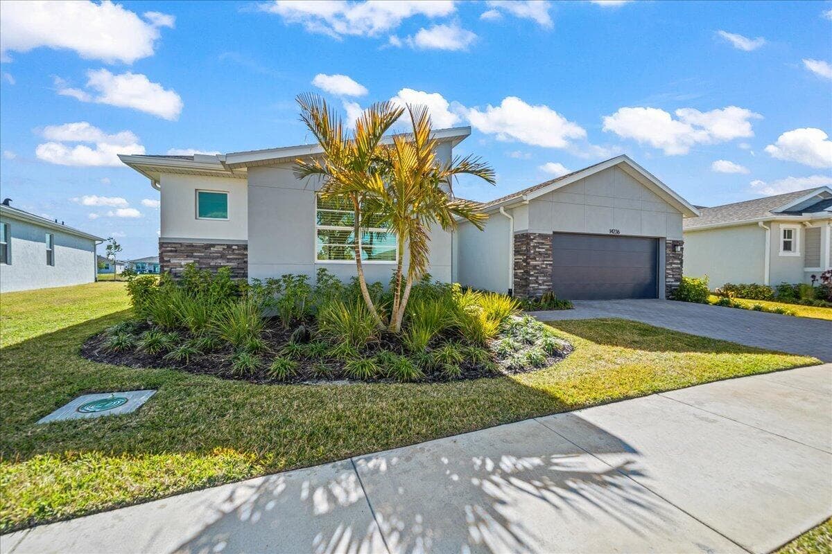14236 SW Murney Way, Port St. Lucie, FL 34987 2