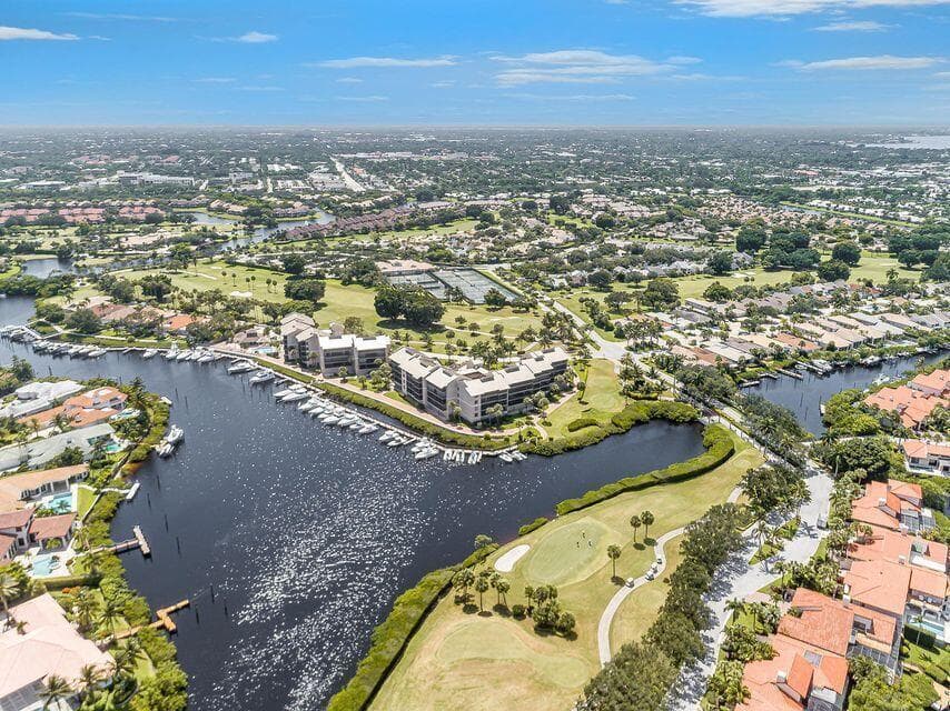 16940 Bay Street N N406, Jupiter, FL 33477 19