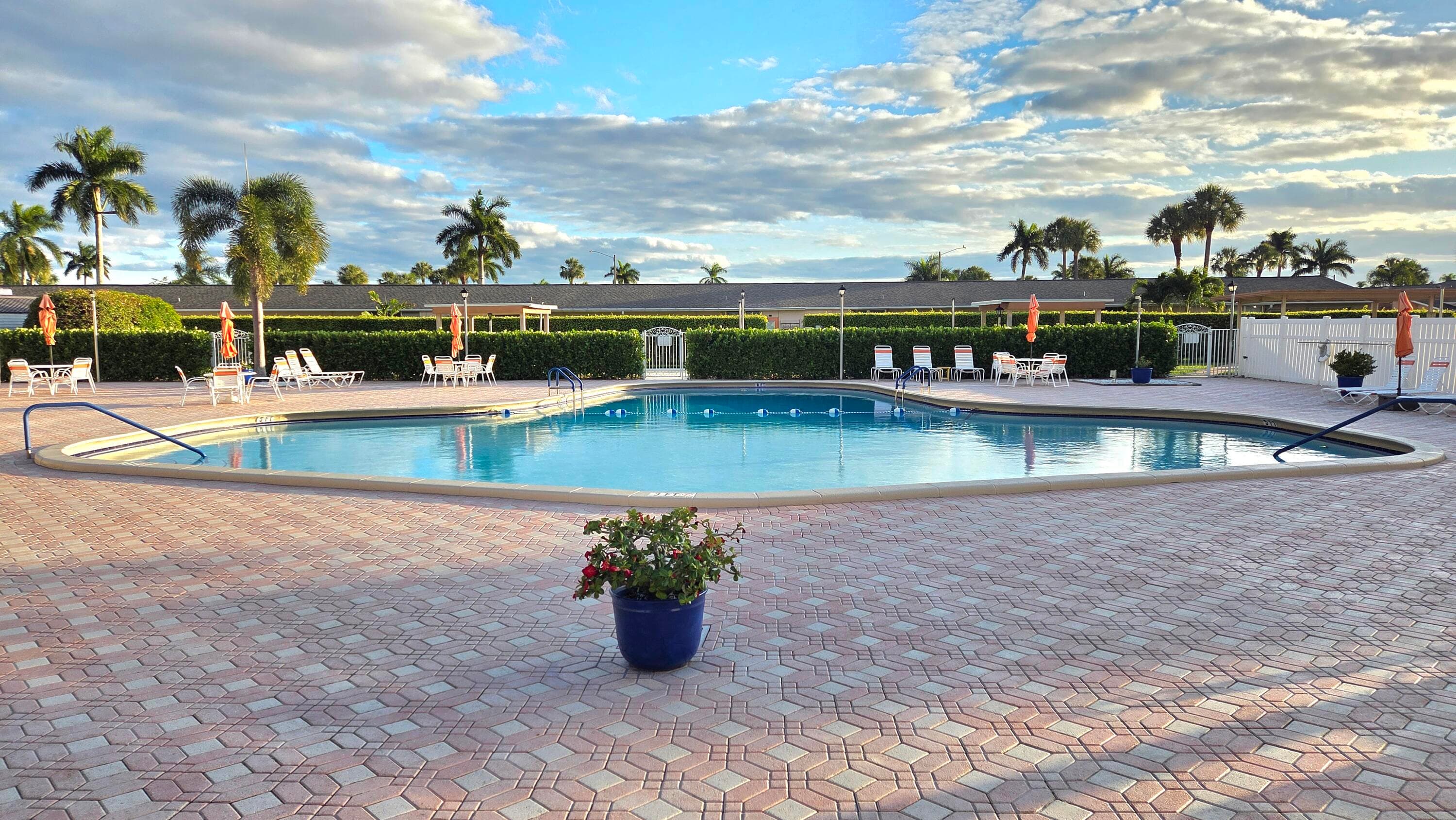 2568 Dudley Drive E G, West Palm Beach, FL 33415 18