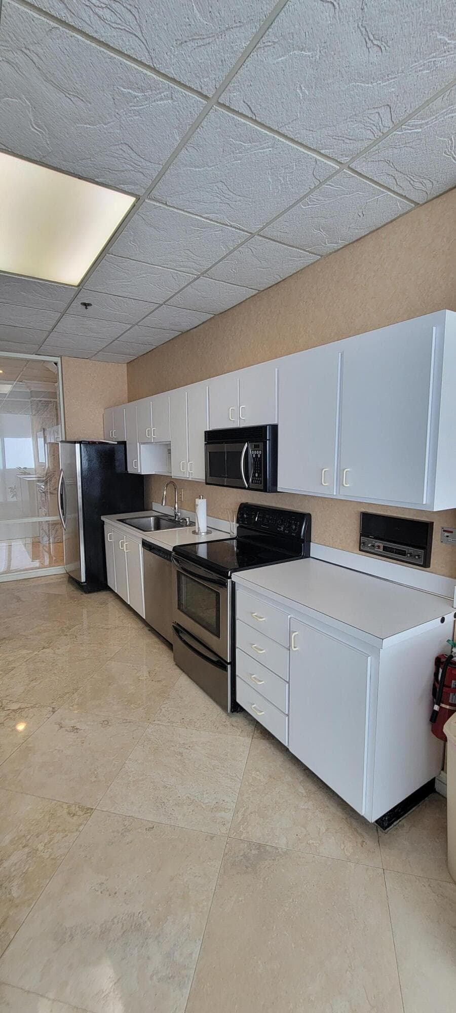 5440 N Ocean Drive 1204, Singer Island, FL 33404 33