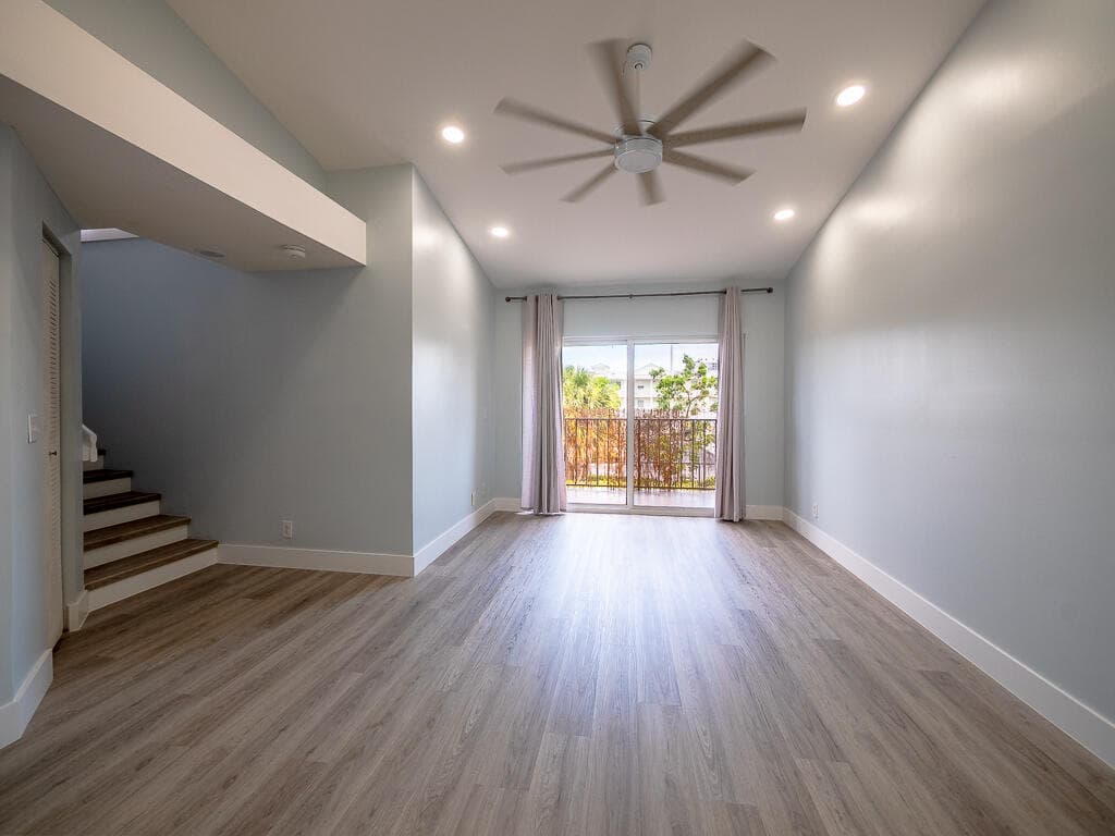 1020 Lake Shore Drive 202, Lake Park, FL 33403 8