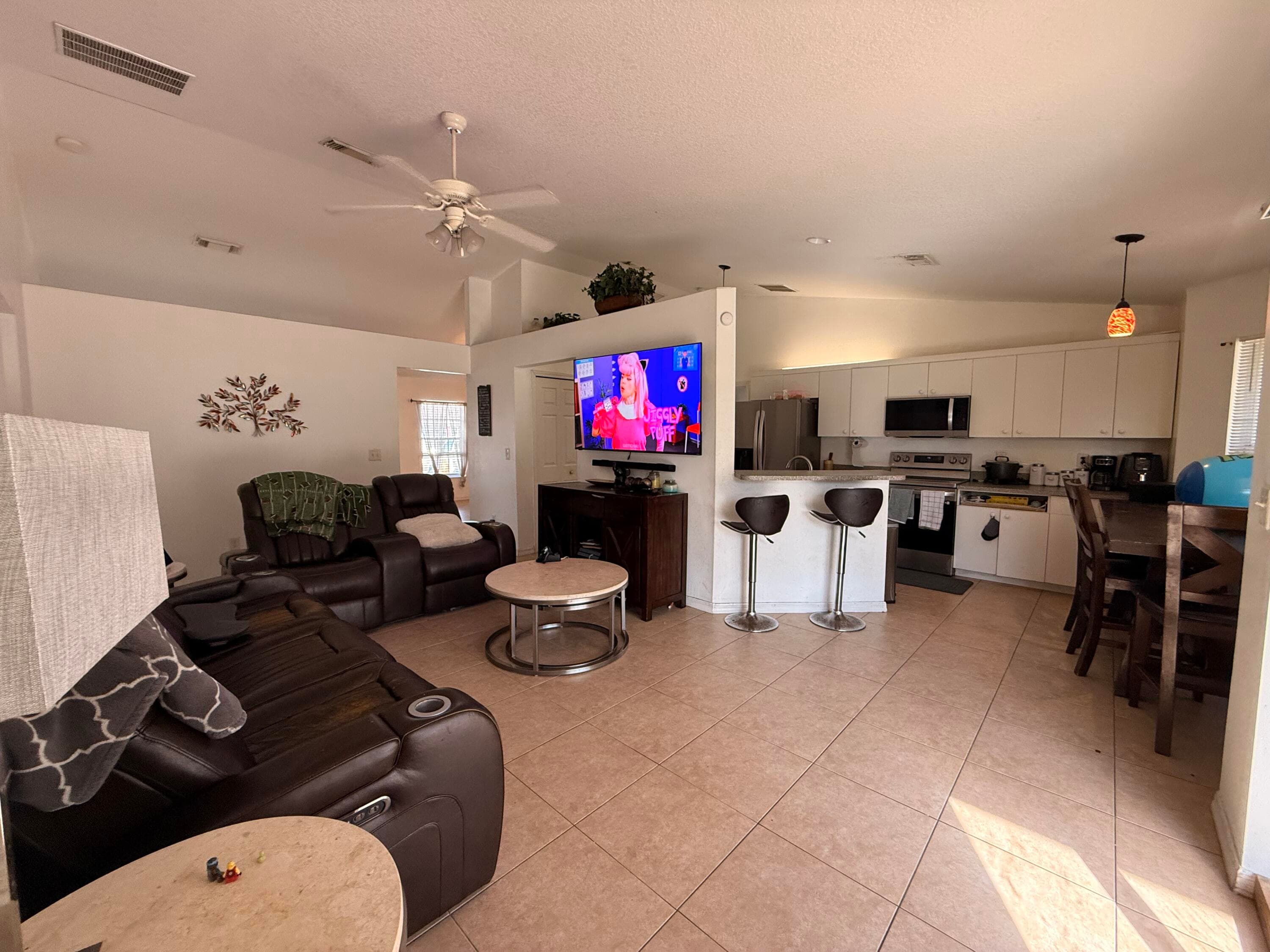 634 SW Millard Drive, Port St. Lucie, FL 34953 17
