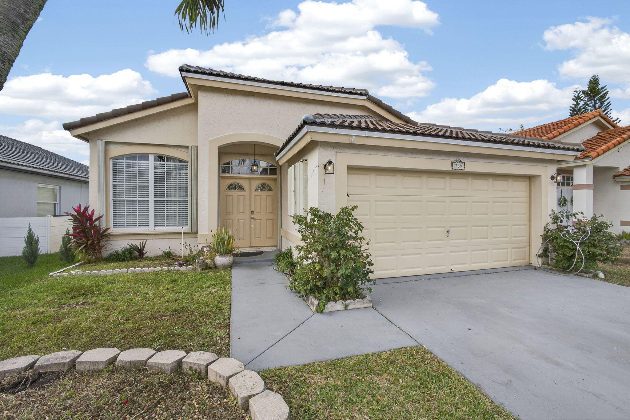 765 Lake Wellington Drive, Wellington, FL 33414 2