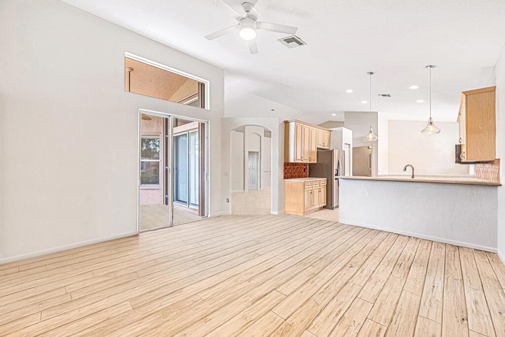 8200 Playa Del Sur Boulevard, Lake Worth, FL 33467 13