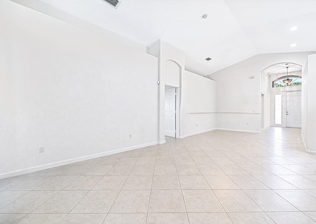 8200 Playa Del Sur Boulevard, Lake Worth, FL 33467 12