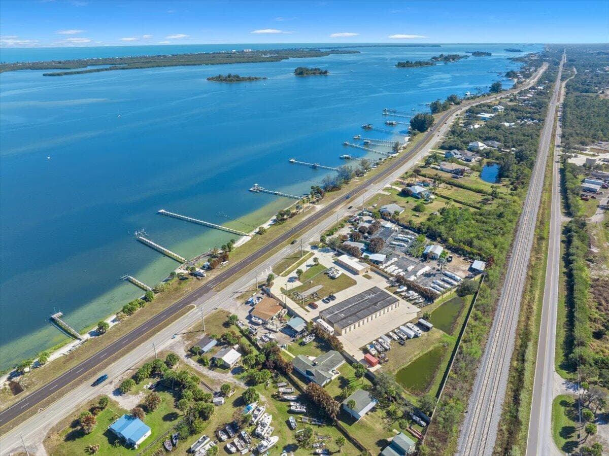 4234 U.S. Rte 1, Grant Valkaria, FL 32949 13