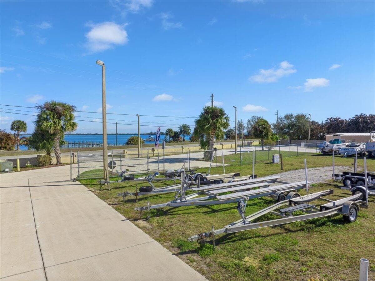 4234 U.S. Rte 1, Grant Valkaria, FL 32949 37