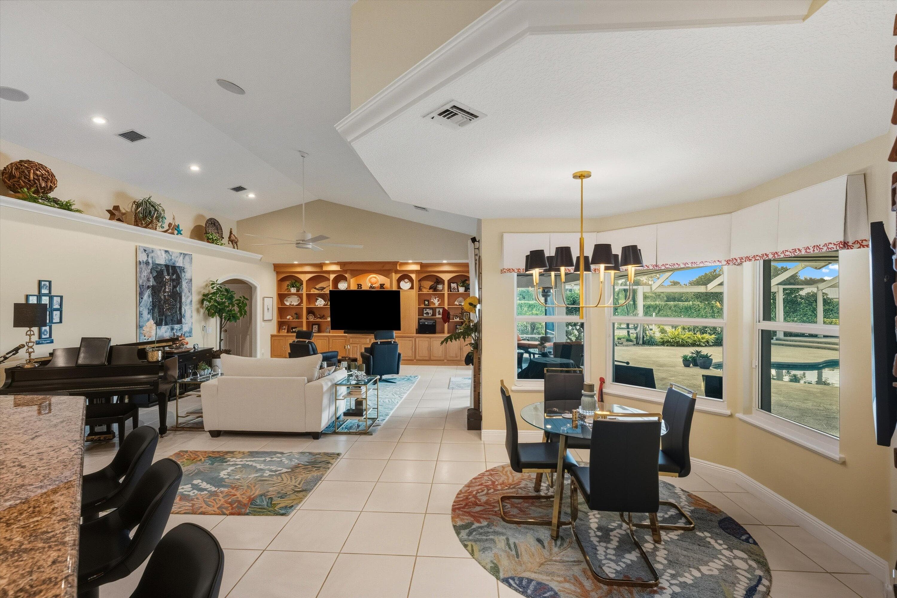 14868 Paddock Drive, Wellington, FL 33414 15