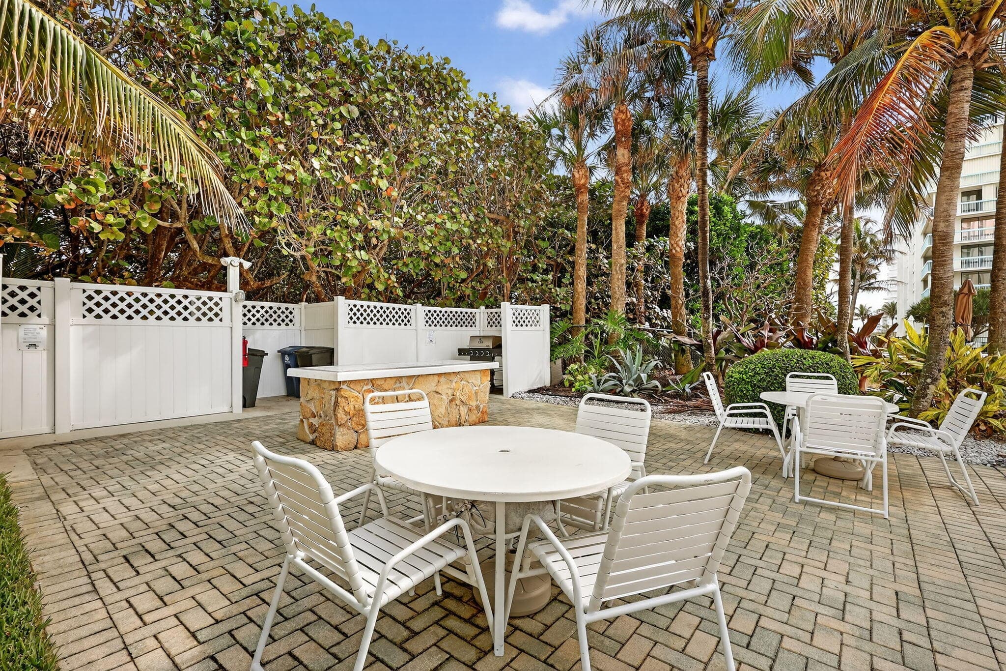 9940 S Ocean Drive 202, Jensen Beach, FL 34957 24