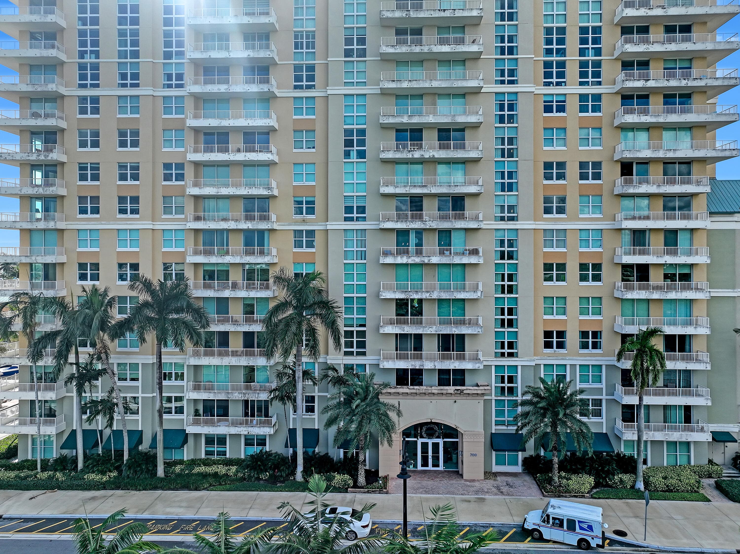 700 E Boynton Beach Boulevard 312, Boynton Beach, FL 33435 4