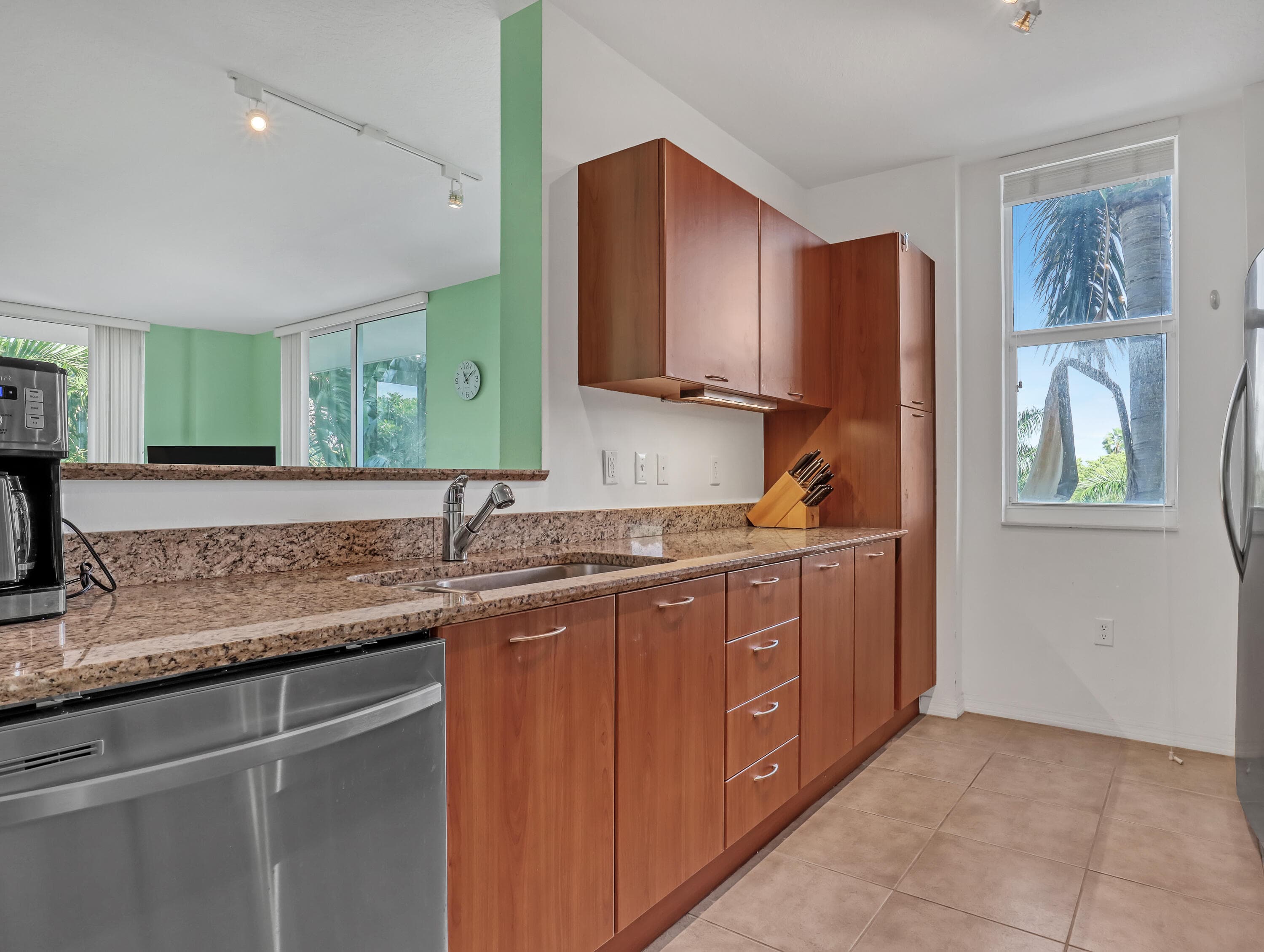 700 E Boynton Beach Boulevard 312, Boynton Beach, FL 33435 11