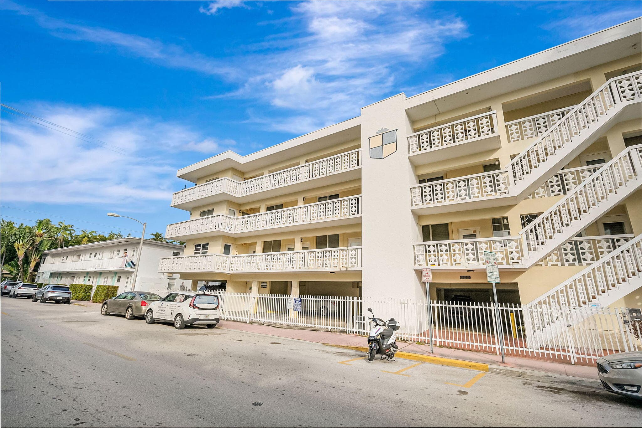900 Euclid Avenue 8, Miami Beach, FL 33139 23