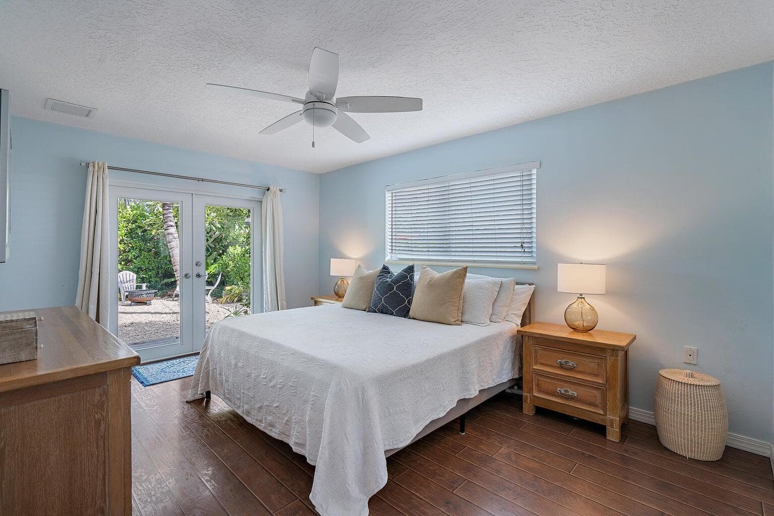 356 Mars Avenue, Tequesta, FL 33469 18