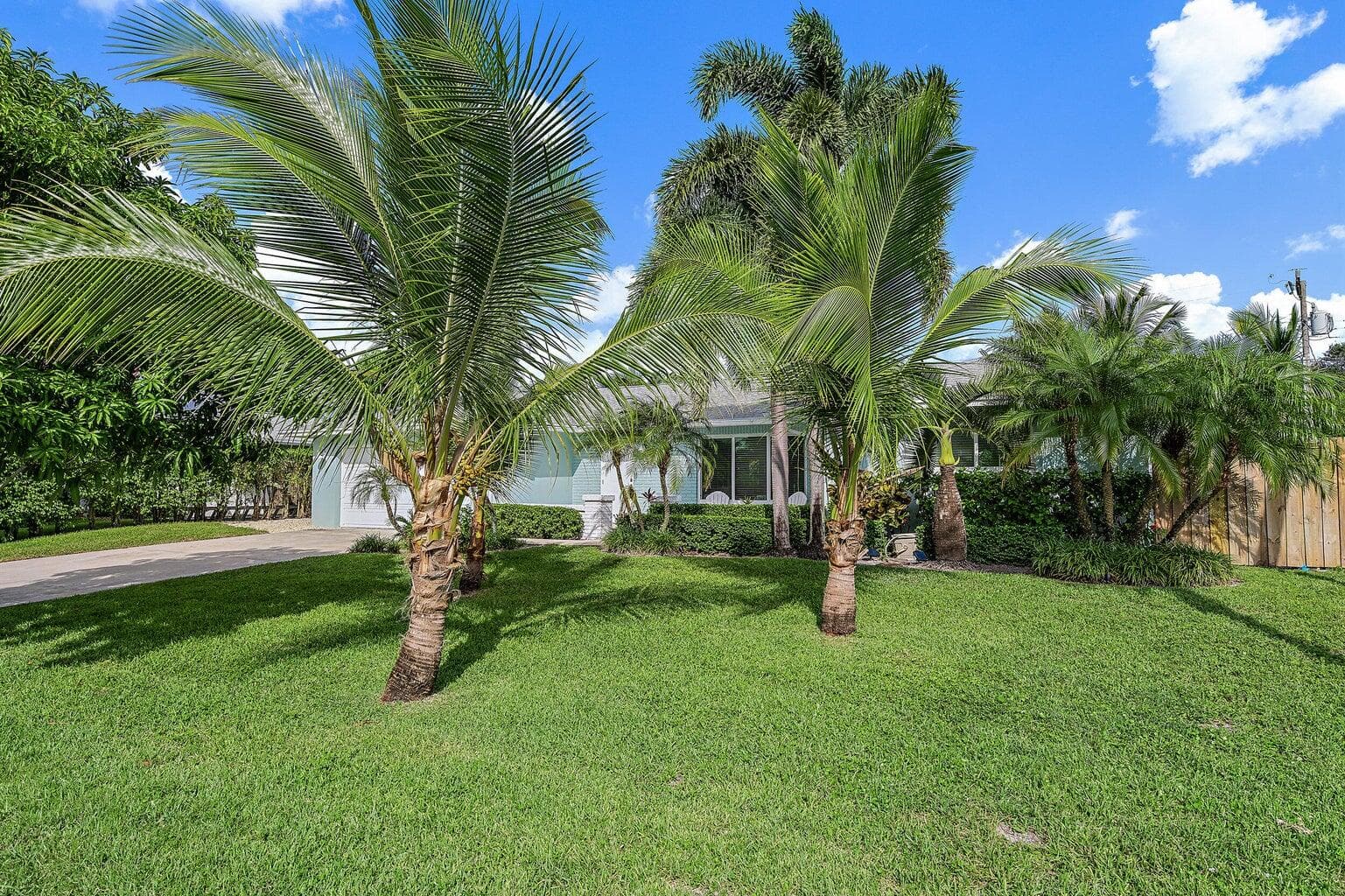 356 Mars Avenue, Tequesta, FL 33469 26