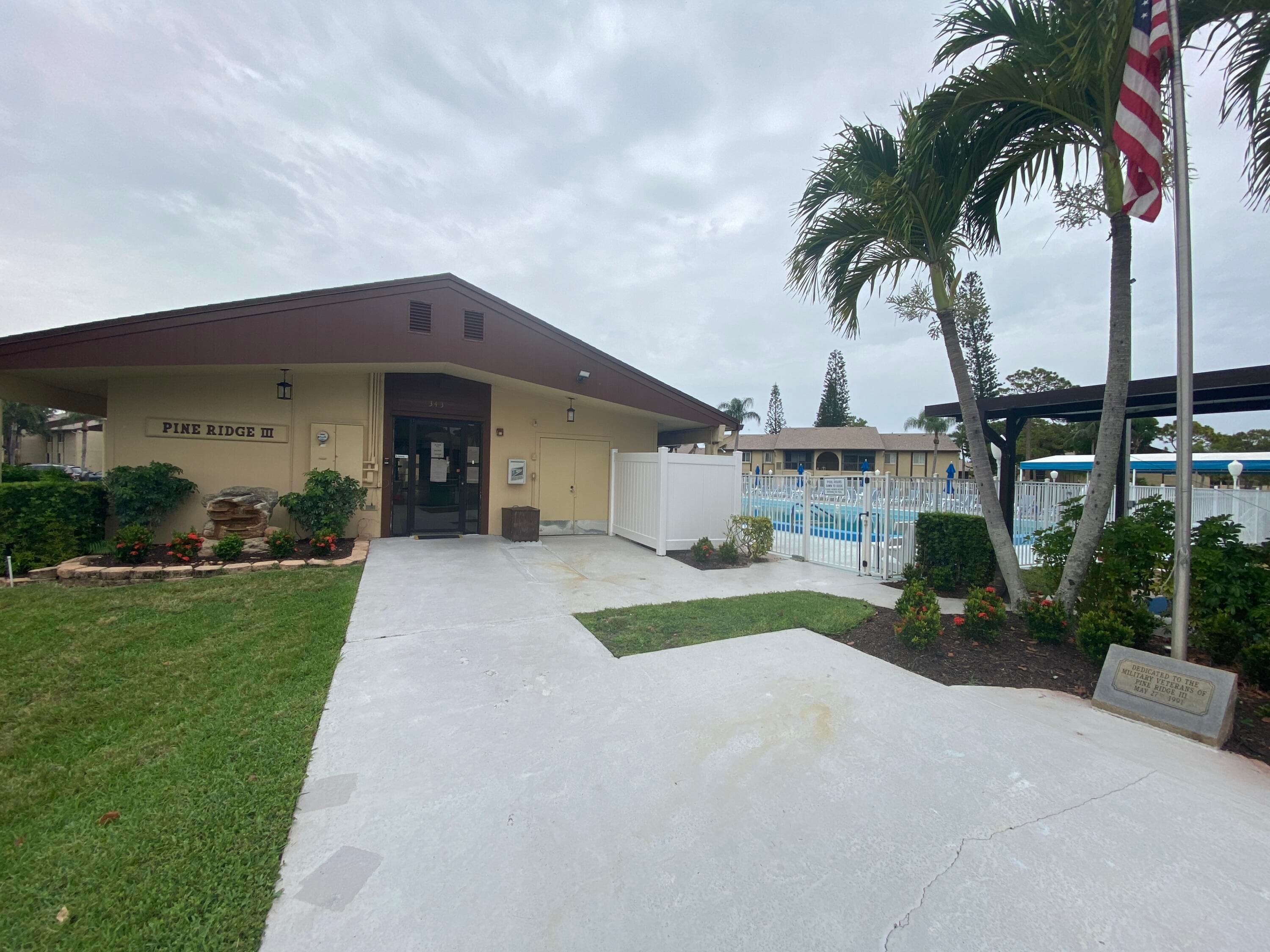 338 Pine Ridge Circle B-2, Greenacres, FL 33463 42