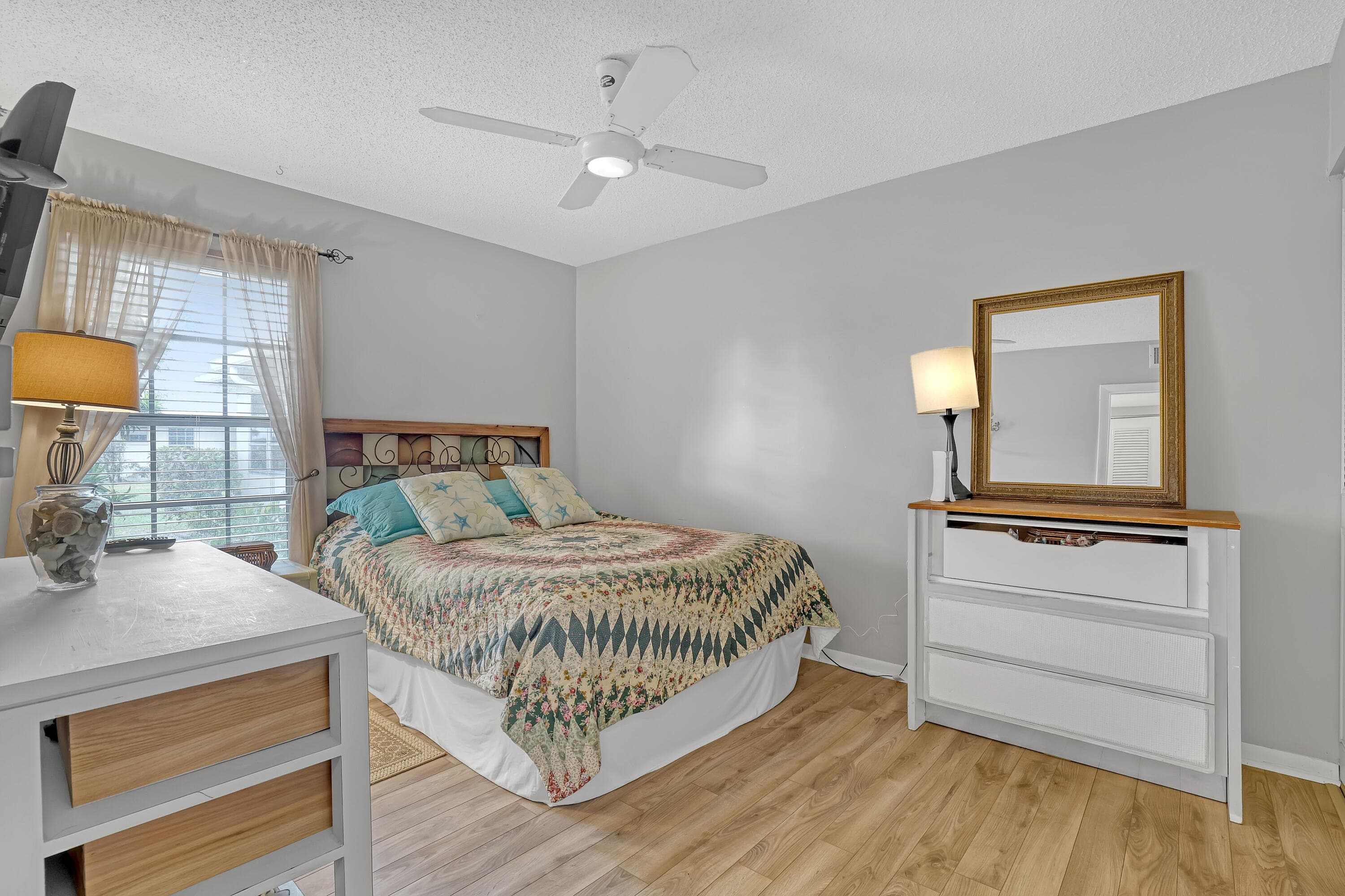 553 Covered Bridge Boulevard, Lake Worth, FL 33467 15