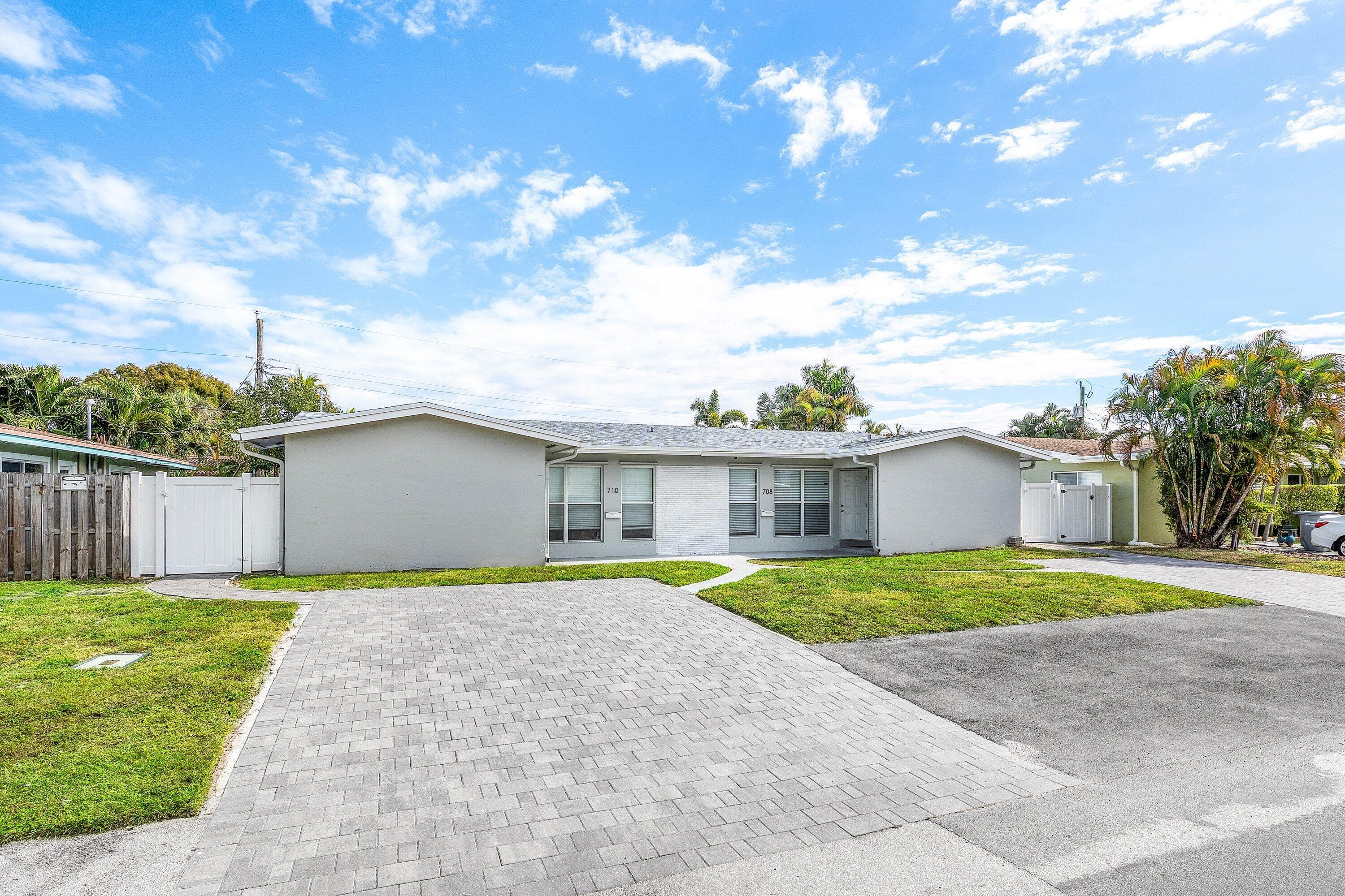 708-710 NE 23rd Avenue, Pompano Beach, FL 33062 3