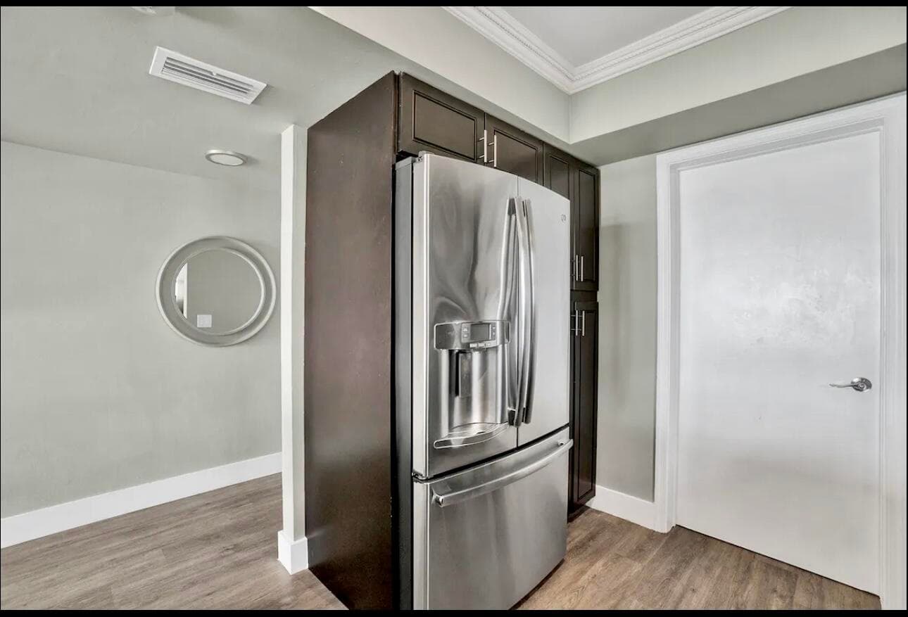 300 Croton Avenue 102, Lantana, FL 33462 8