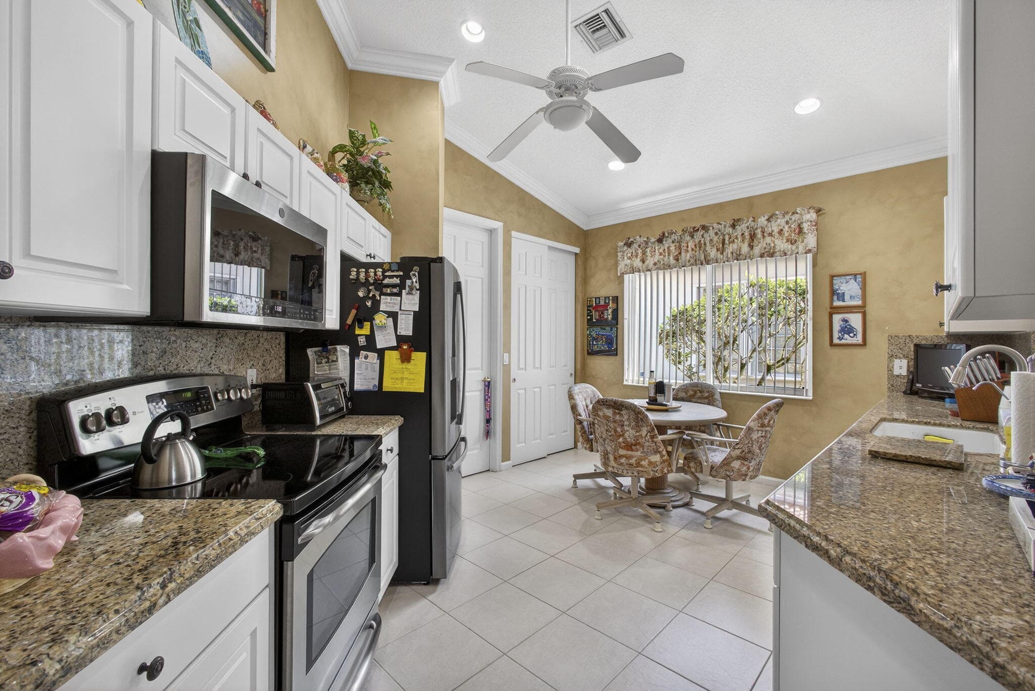 9146 Bay Point Circle, West Palm Beach, FL 33411 10
