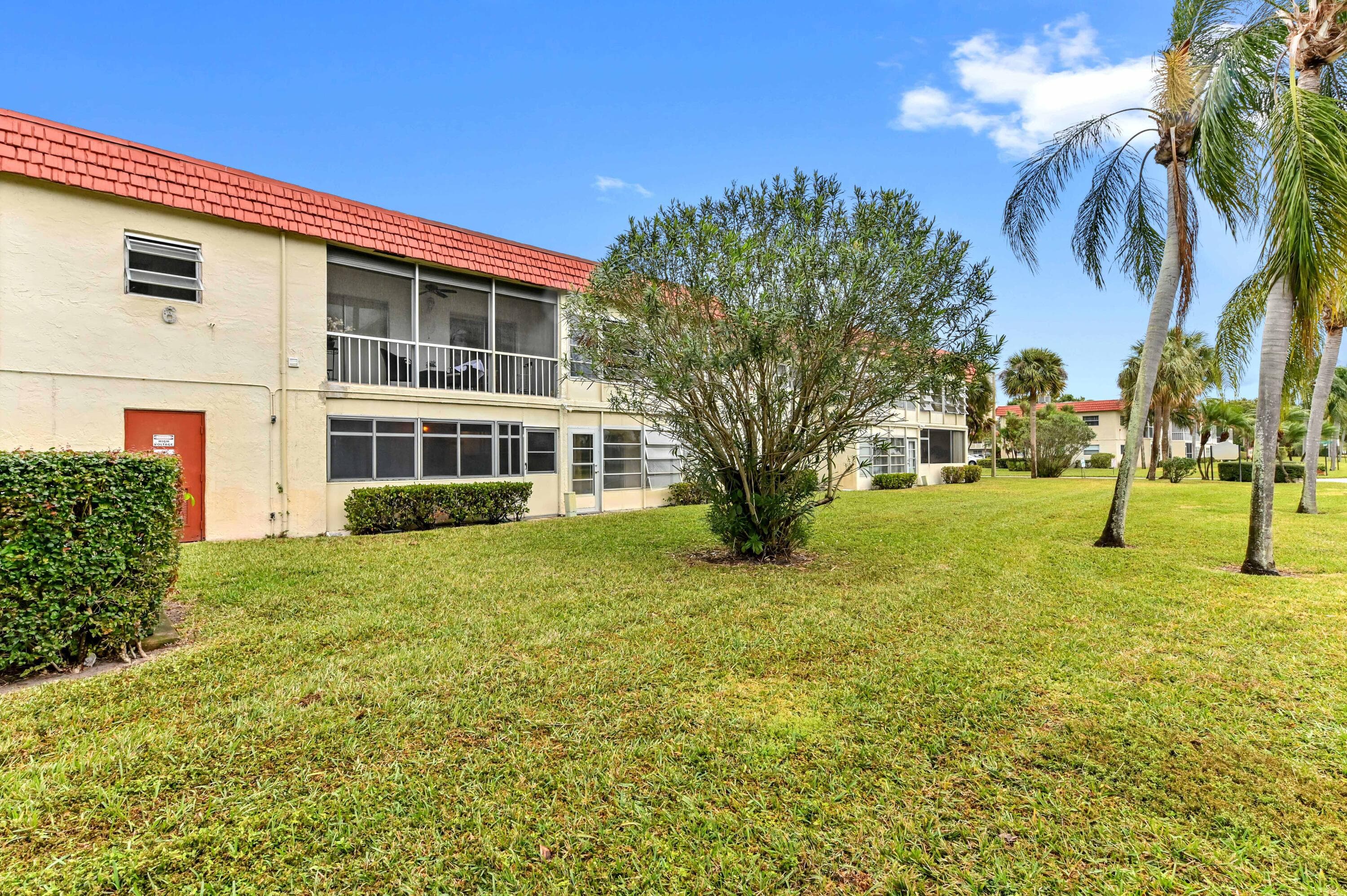 6 Abbey Lane 104, Delray Beach, FL 33446 25