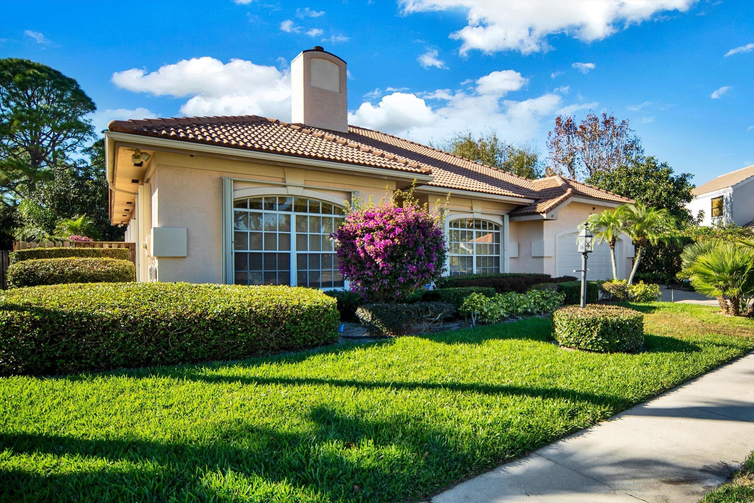 13471 Miles Standish Port, Palm Beach Gardens, FL 33410 2