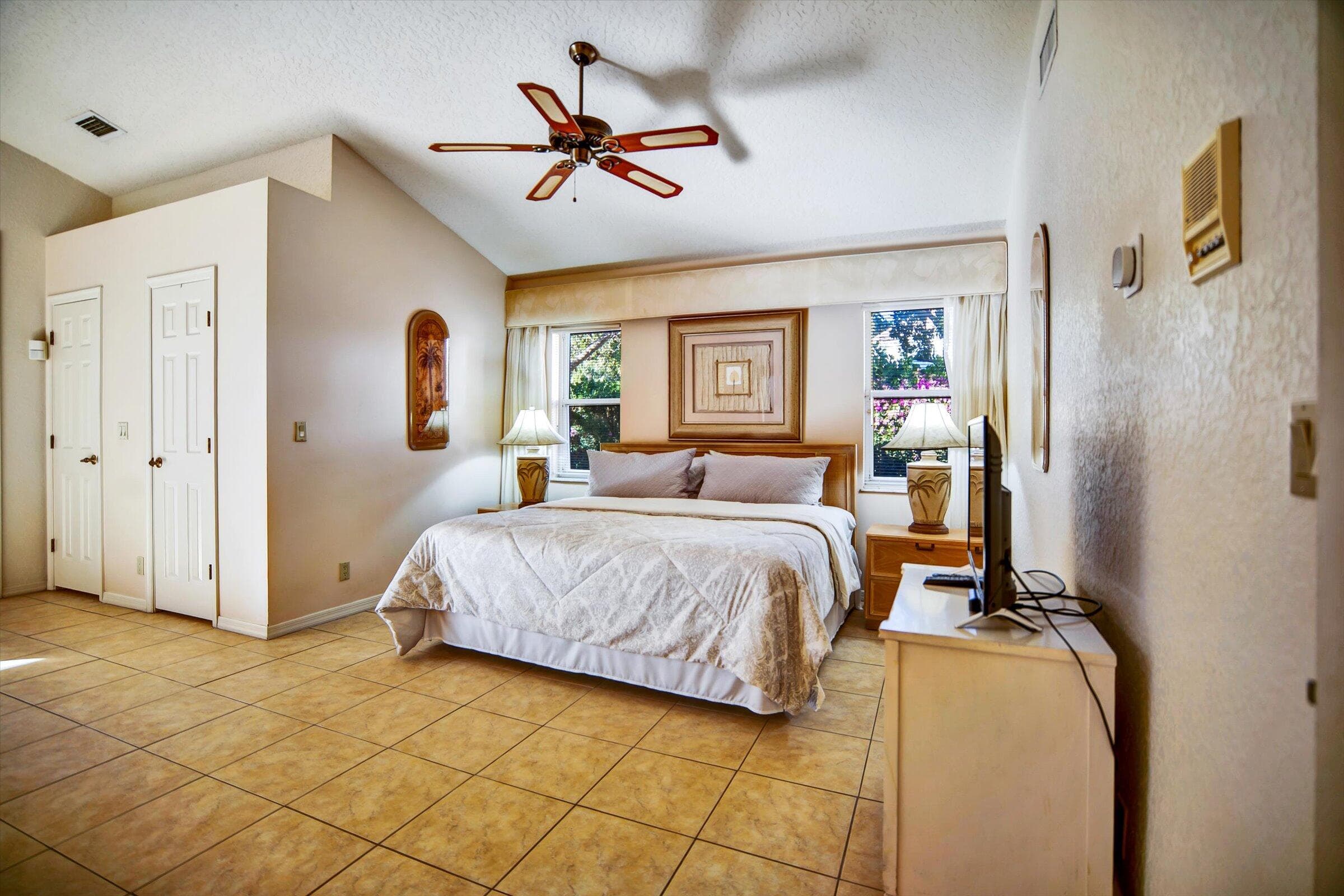 13471 Miles Standish Port, Palm Beach Gardens, FL 33410 14