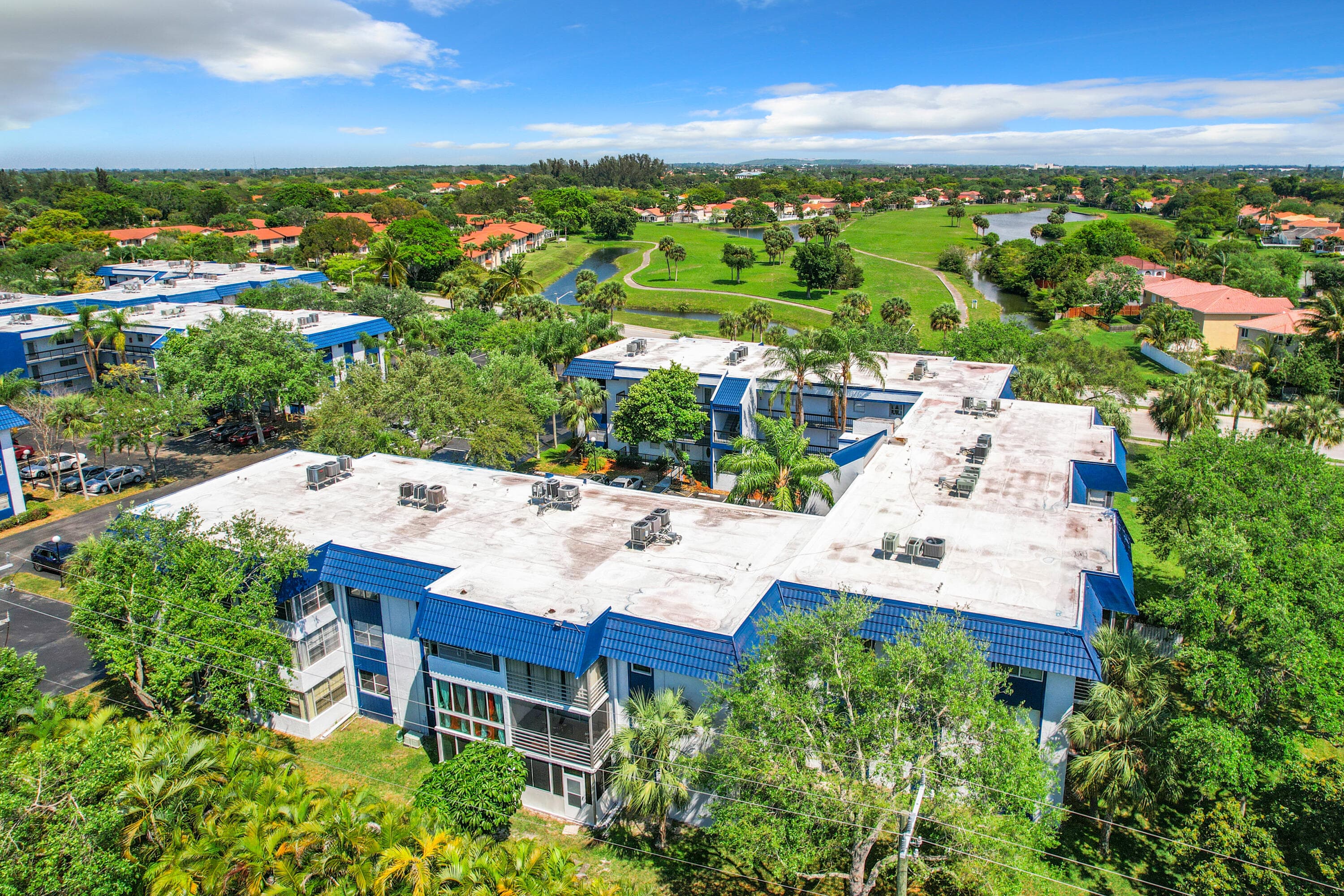 3060 Holiday Springs Boulevard 312, Margate, FL 33065 33