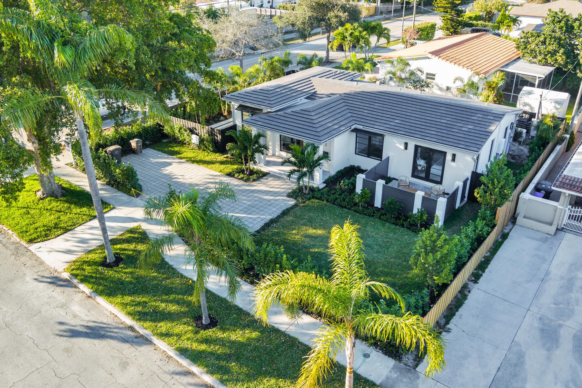 263 Alhambra Place, West Palm Beach, FL 33405 28