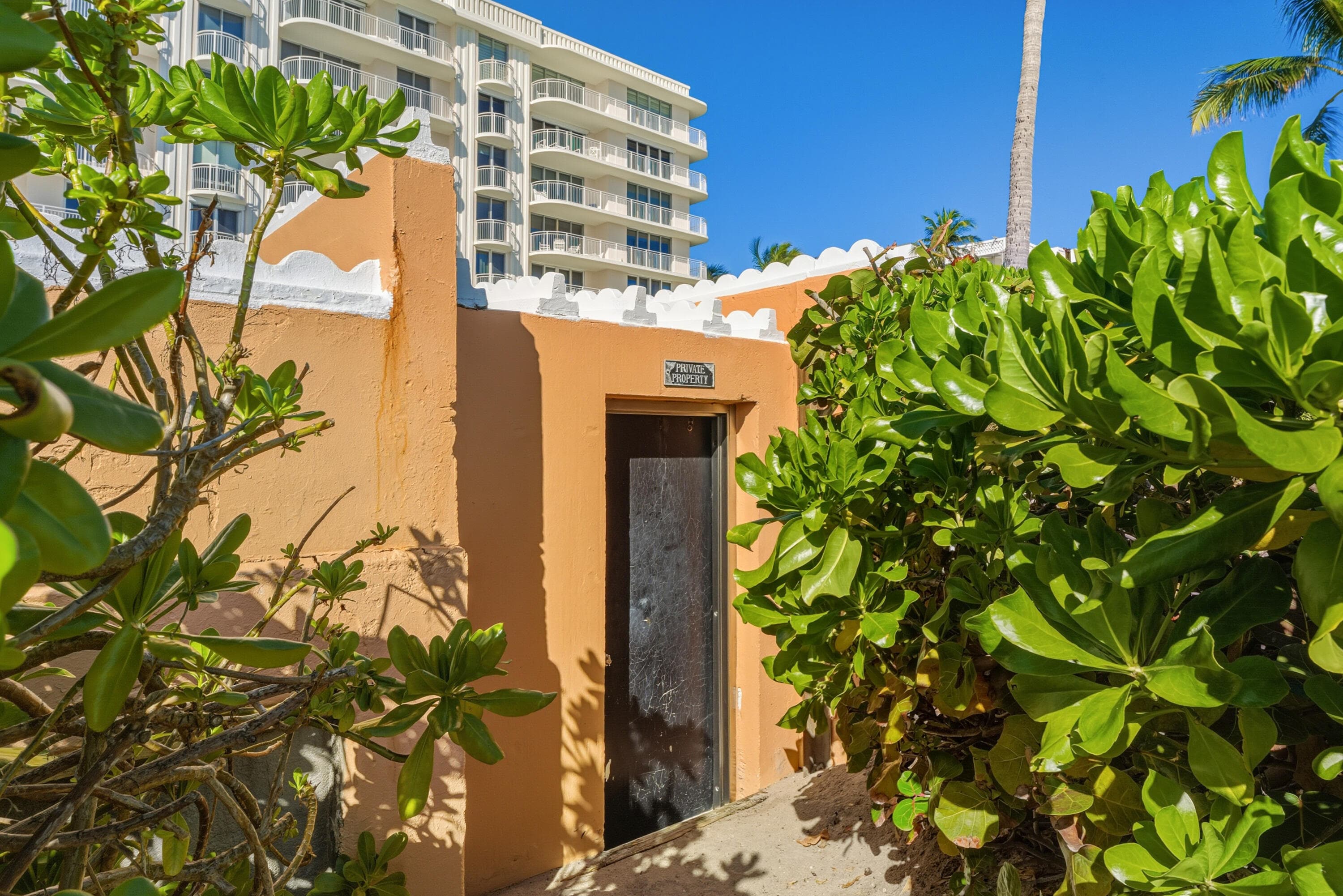 100 Worth Avenue 310, Palm Beach, FL 33480 21