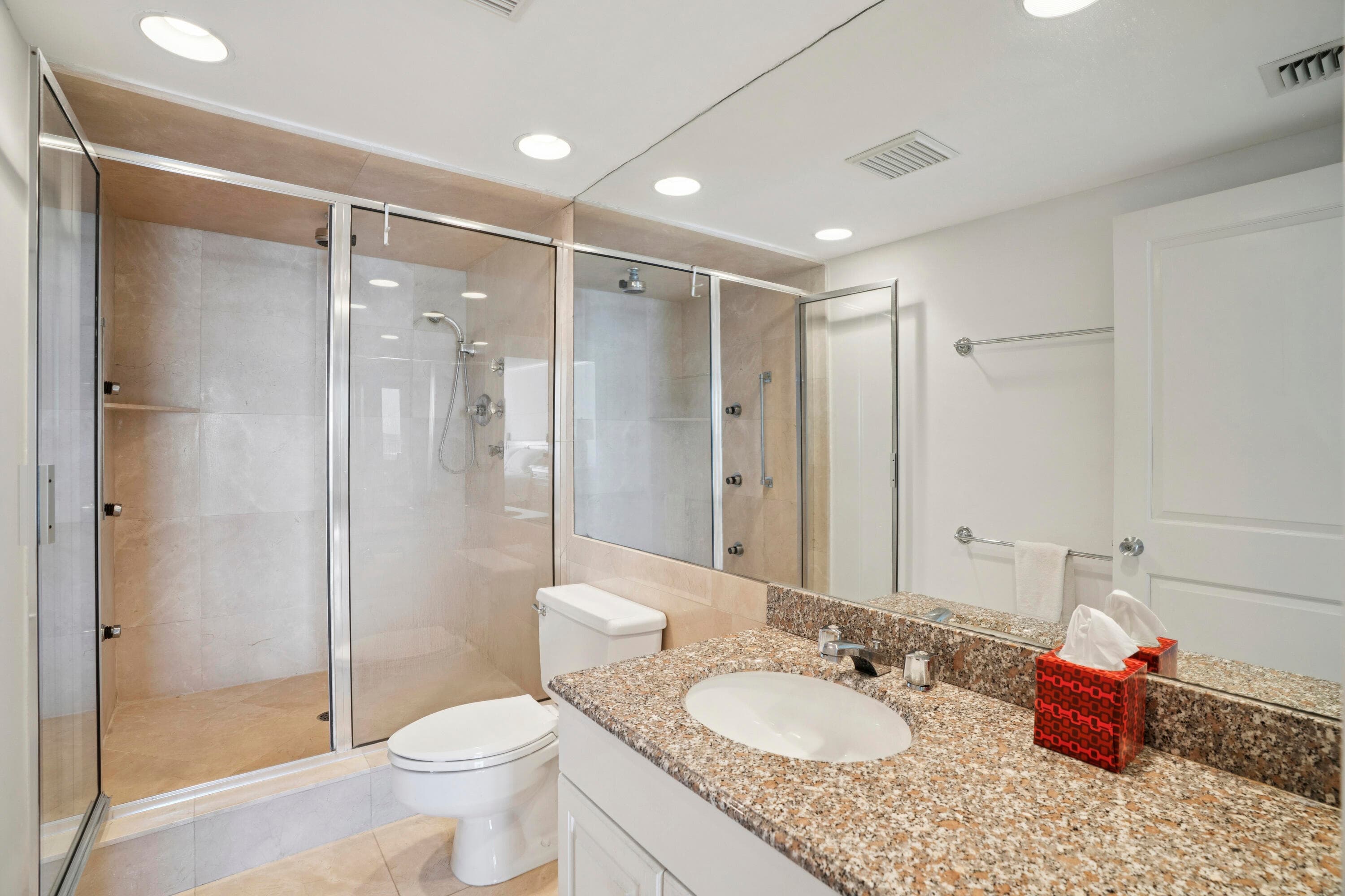 100 Worth Avenue 310, Palm Beach, FL 33480 14