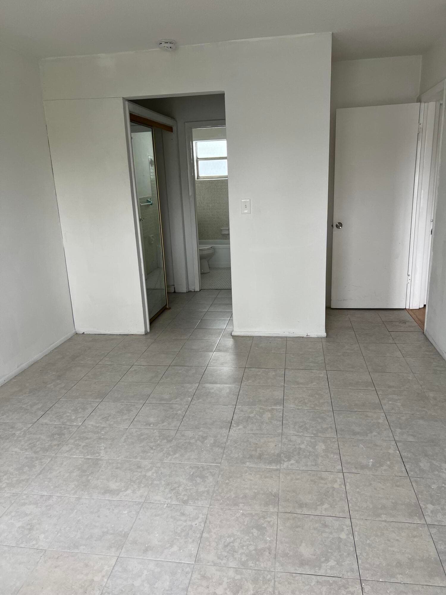 1380 NW 43rd Terrace 208, Lauderhill, FL 33313 8