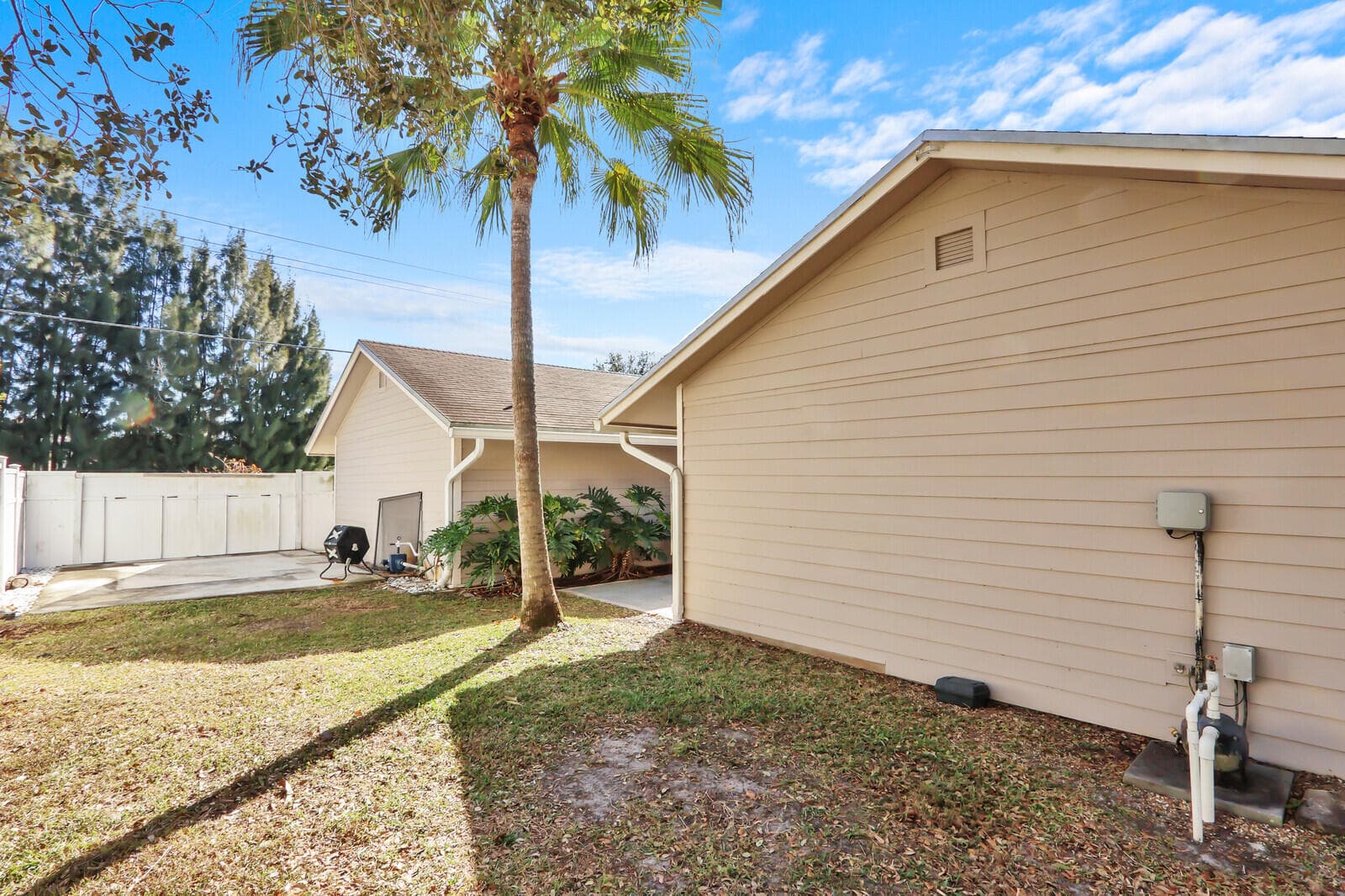 8074 SE River Lane, Stuart, FL 34997 39