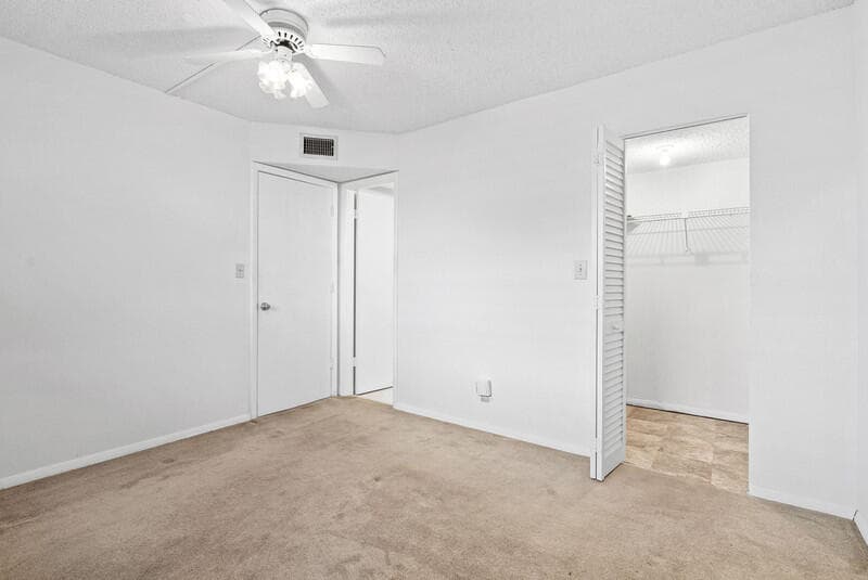 109 Royal Park Drive 3b, Oakland Park, FL 33309 11