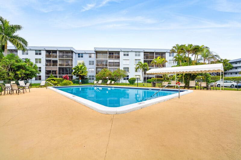 109 Royal Park Drive 3b, Oakland Park, FL 33309 19