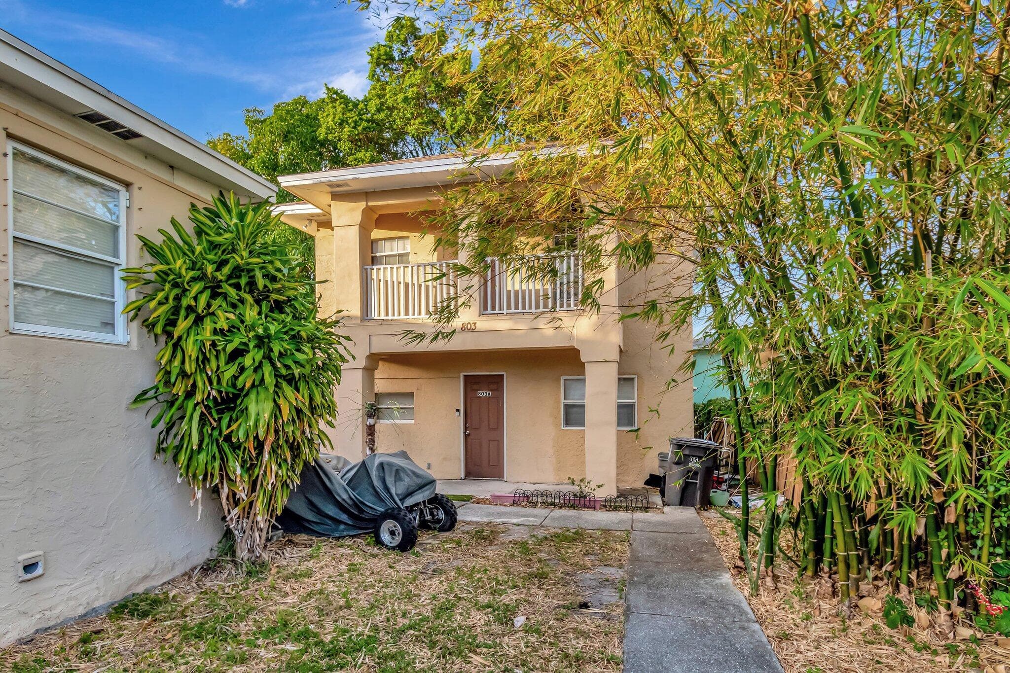 805 20th Street A,b,c, West Palm Beach, FL 33407 14