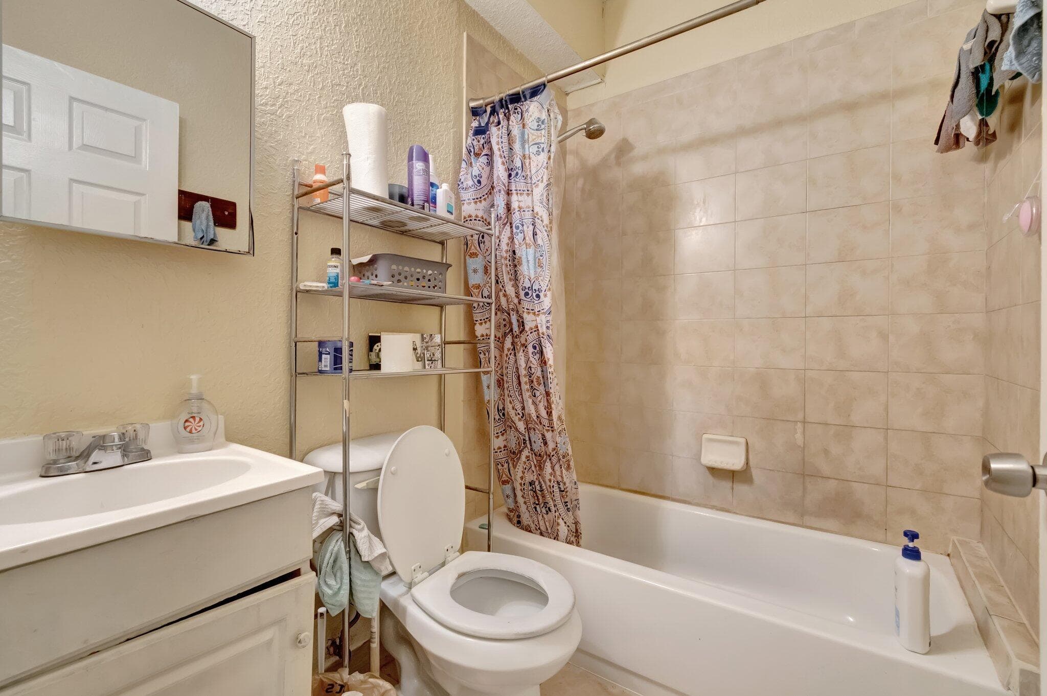 805 20th Street A,b,c, West Palm Beach, FL 33407 21