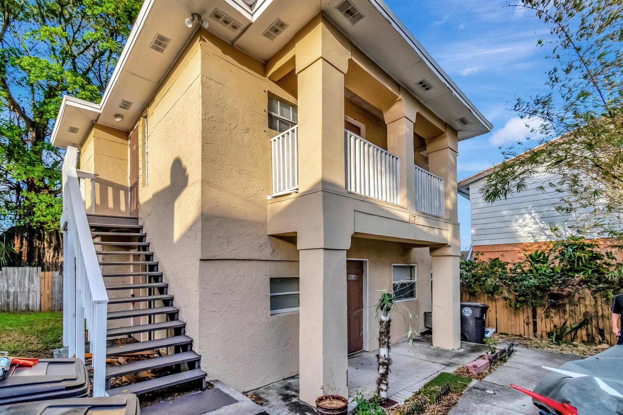 805 20th Street A,b,c, West Palm Beach, FL 33407 23