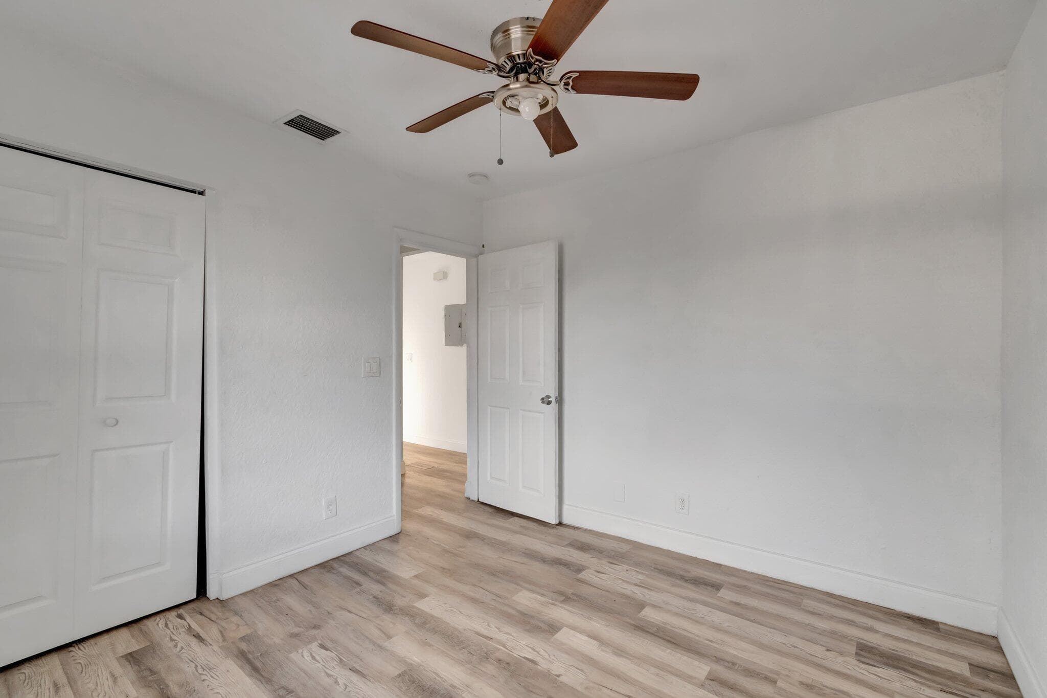 805 20th Street A,b,c, West Palm Beach, FL 33407 37
