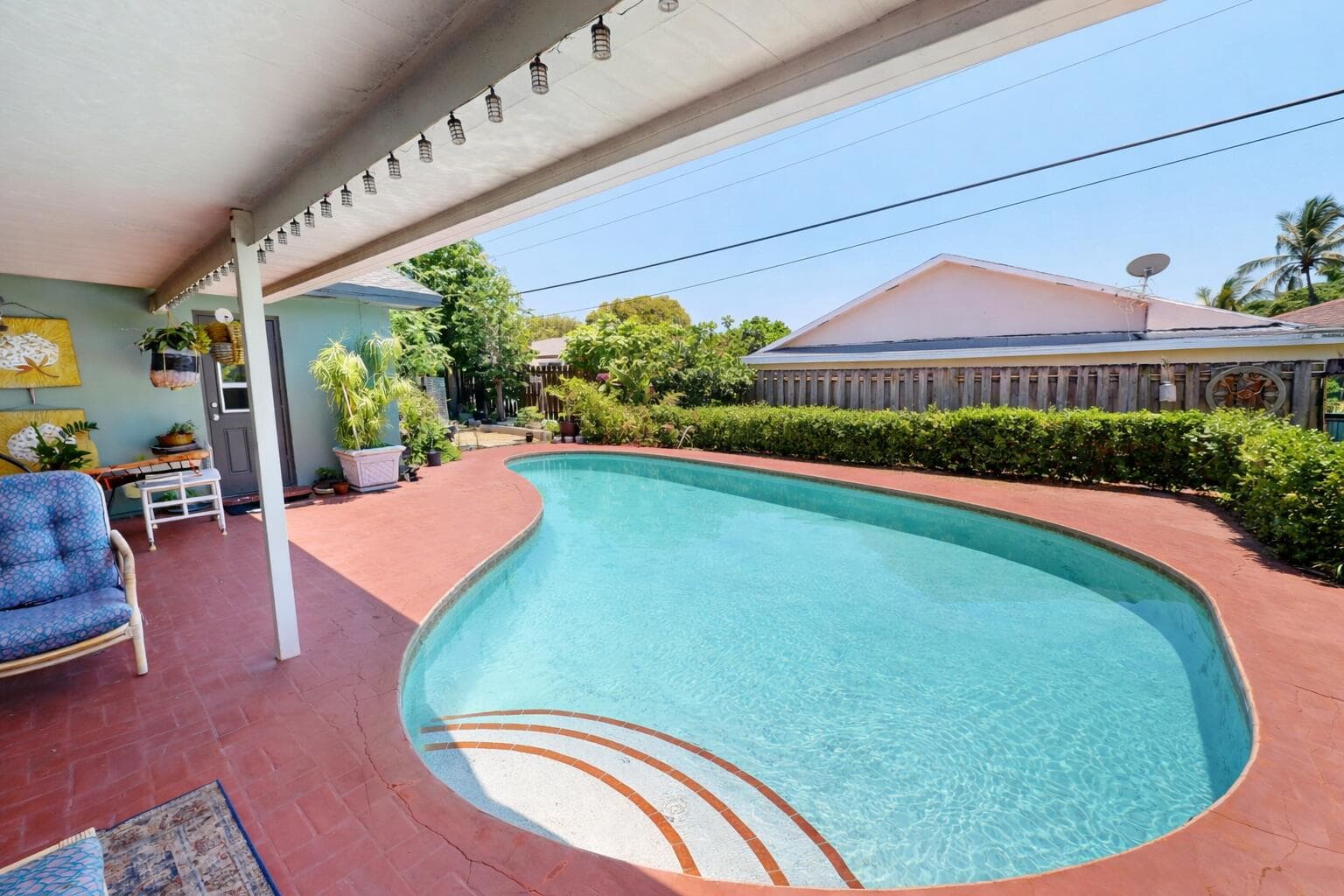 1630 40th Street, West Palm Beach, FL 33407 2