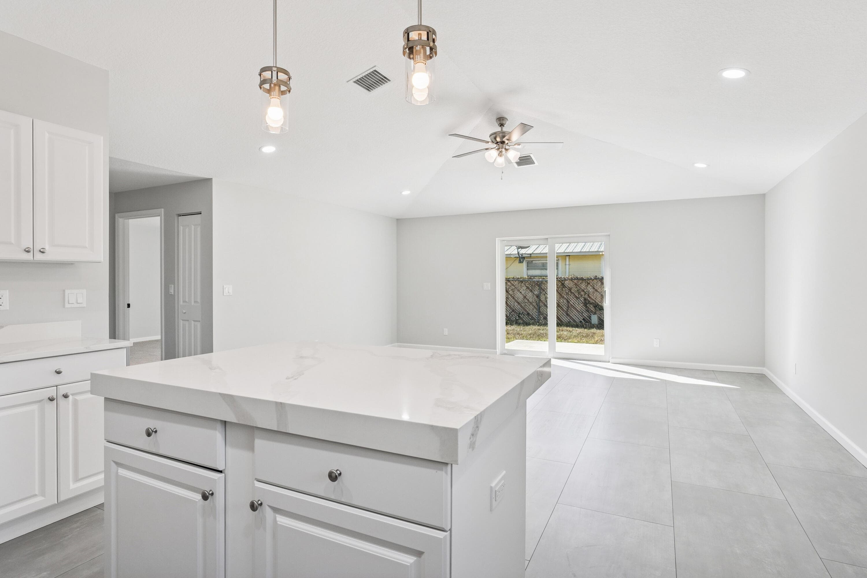 5232 SE 55th Terrace, Stuart, FL 34997 8