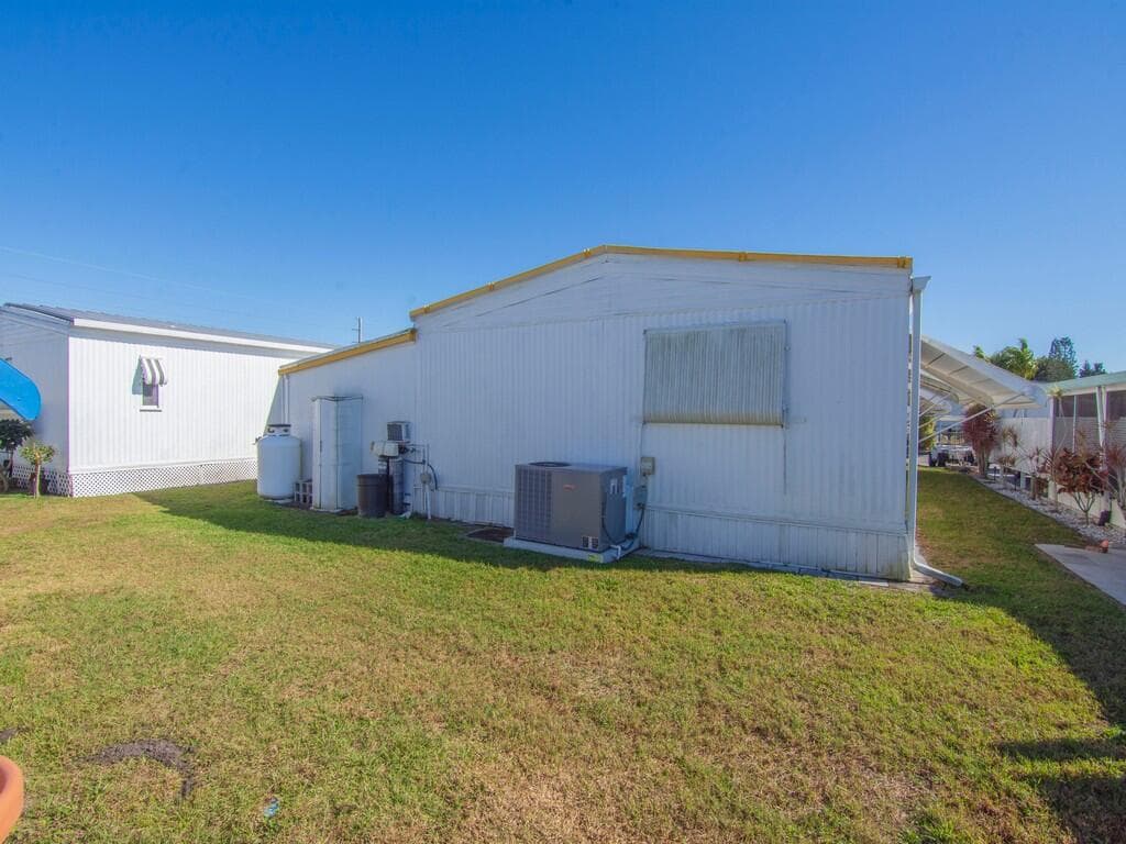 4800 SE Federal Highway #93, Stuart, FL 34997 24