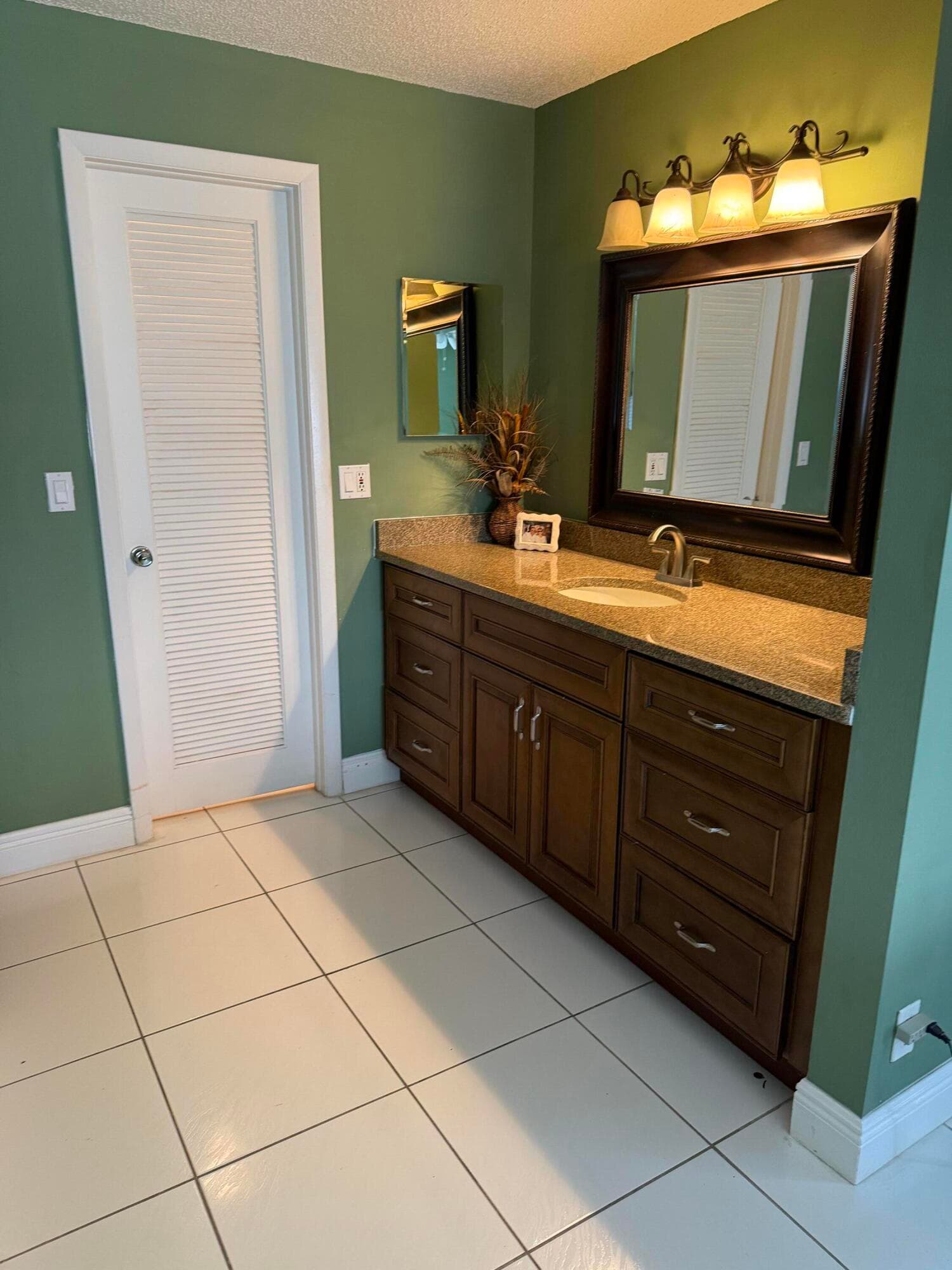 8786 Belle Aire Drive, Boca Raton, FL 33433 8