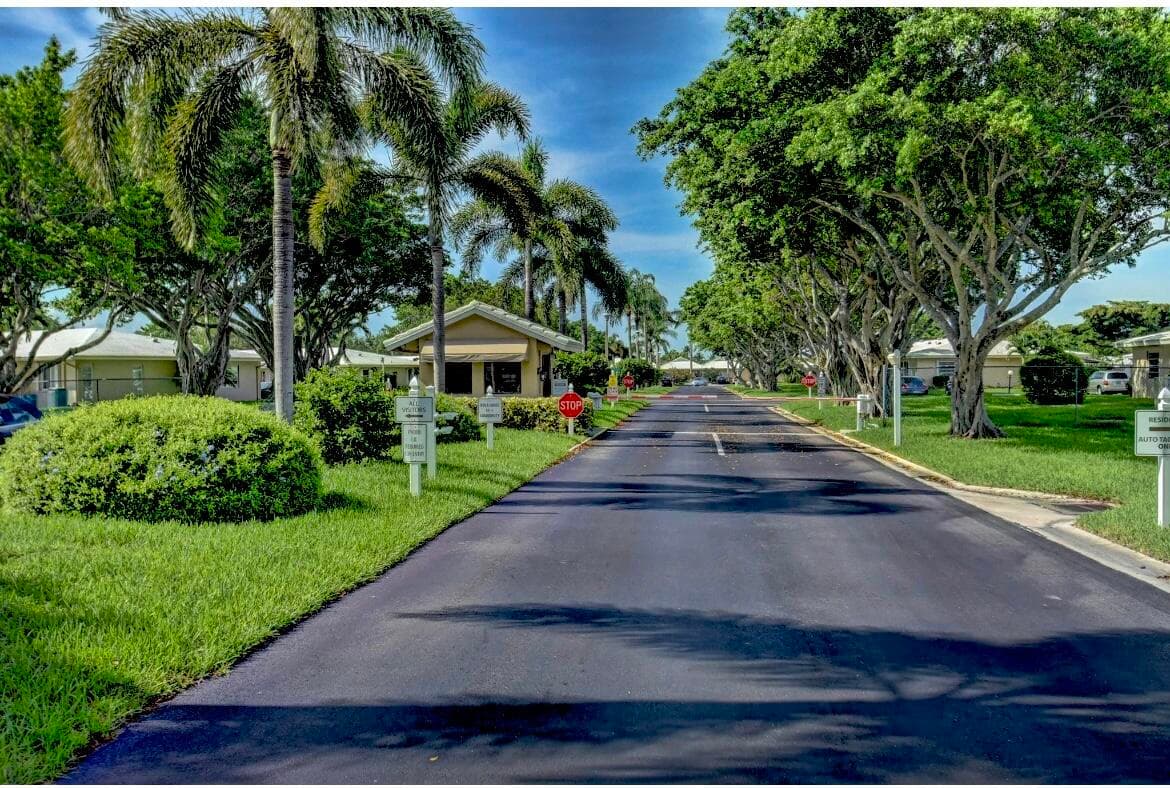 8786 Belle Aire Drive, Boca Raton, FL 33433 17