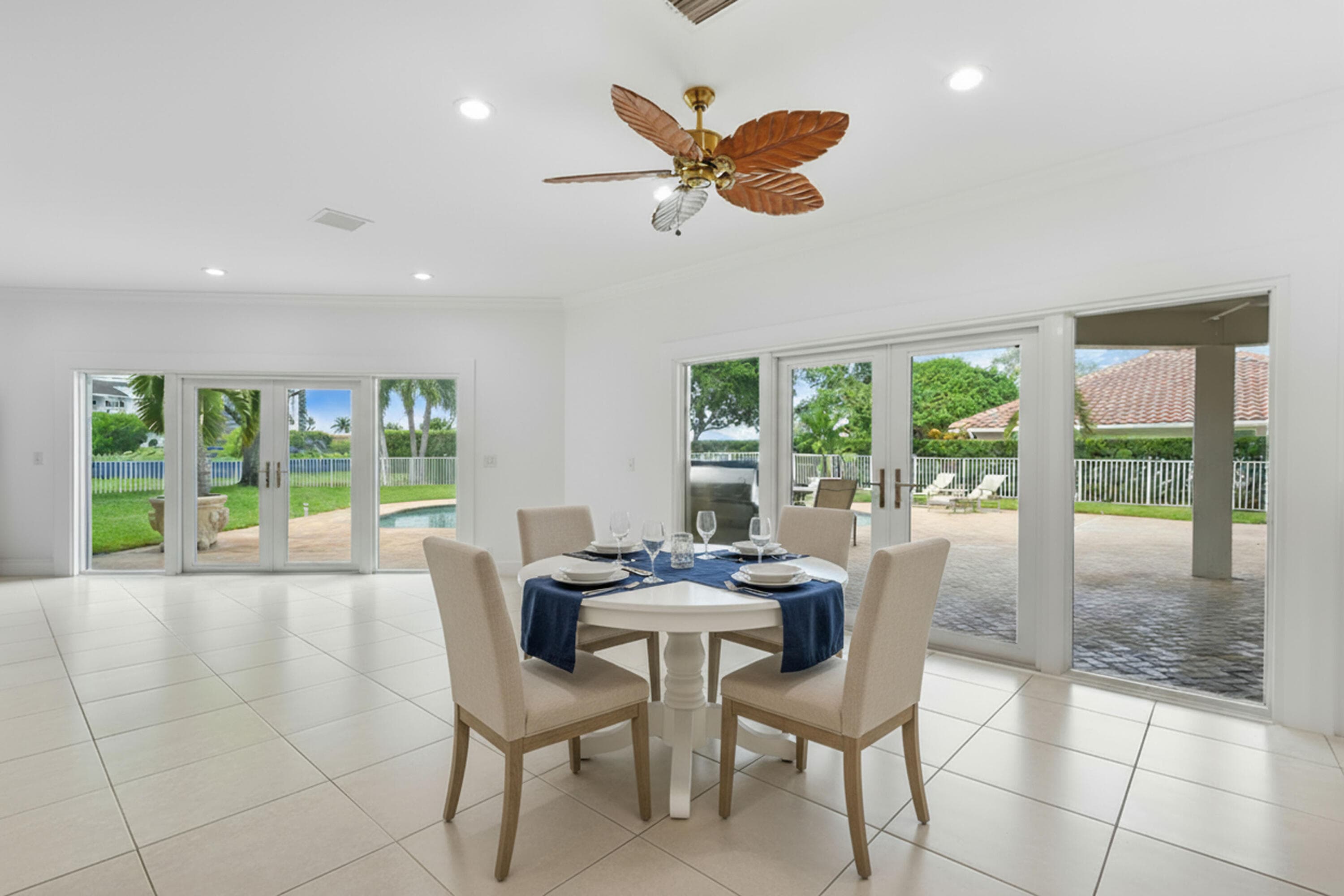 2801 Embassy Drive, West Palm Beach, FL 33401 10