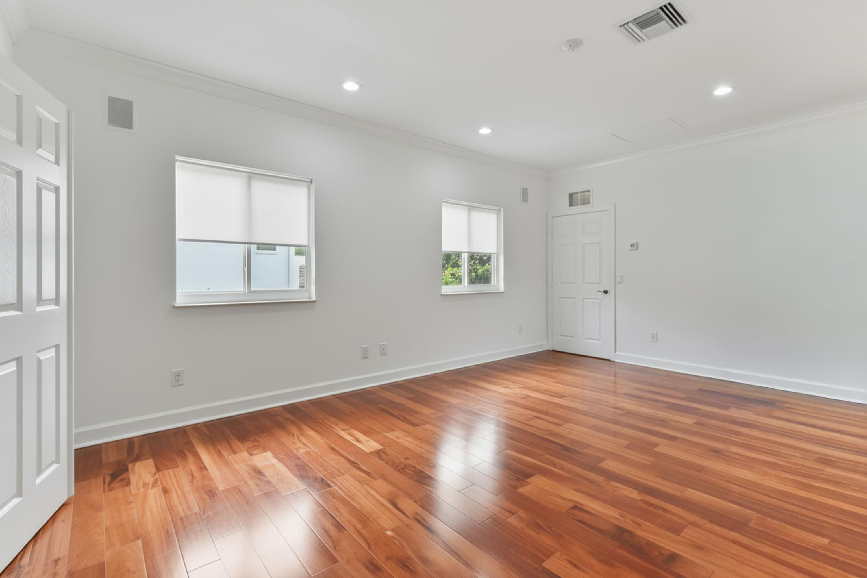 2801 Embassy Drive, West Palm Beach, FL 33401 6