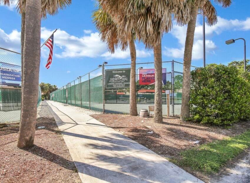 353 S Us Highway 1 A207, Jupiter, FL 33477 20