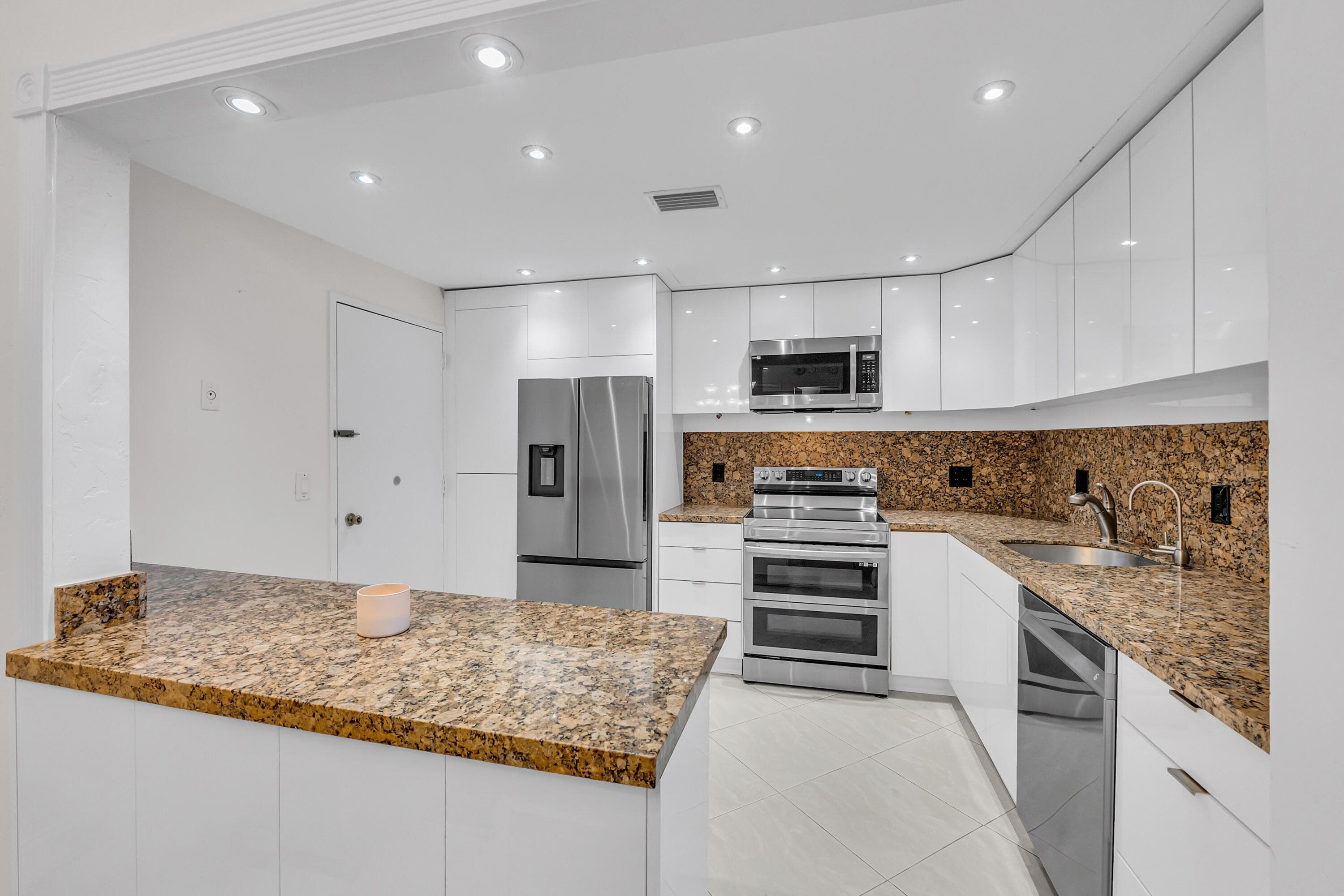 2851 S Ocean Boulevard 3 P, Boca Raton, FL 33432 4
